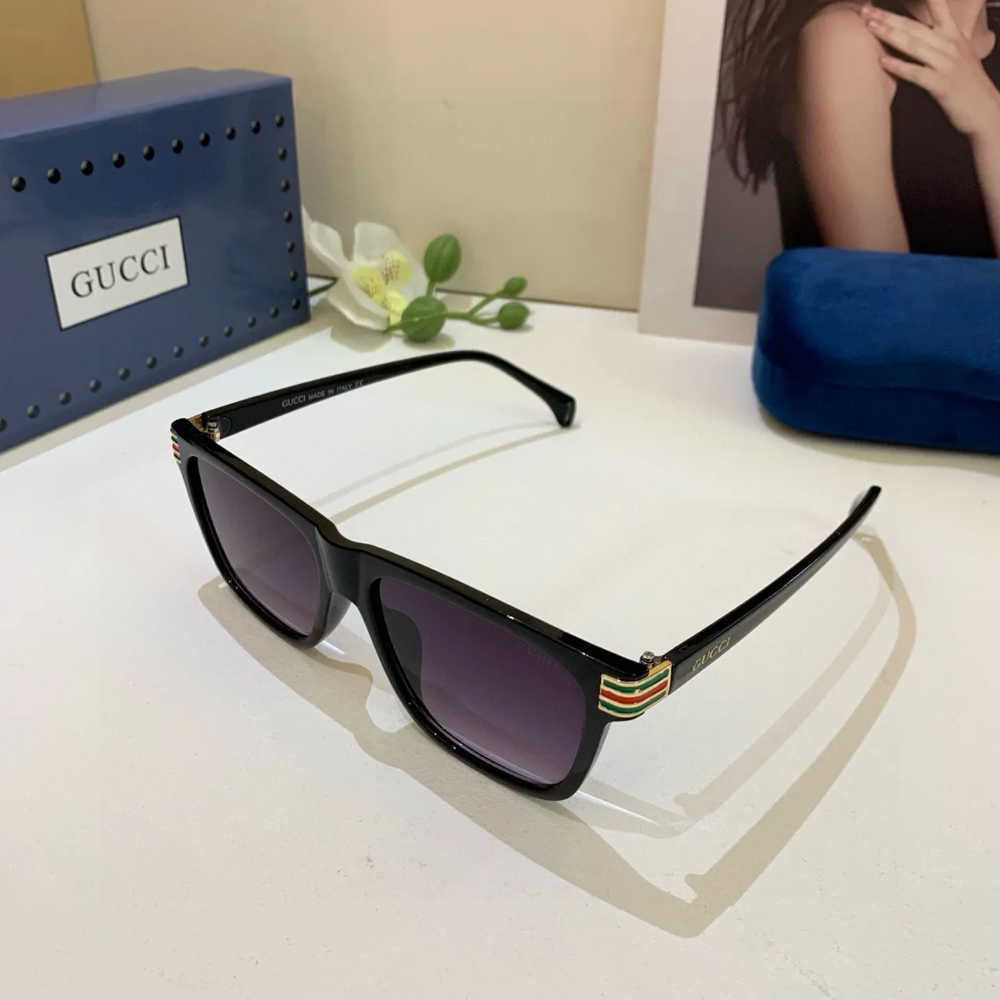 Gucci Ace Sunglasses [4u7Z-w] view 2