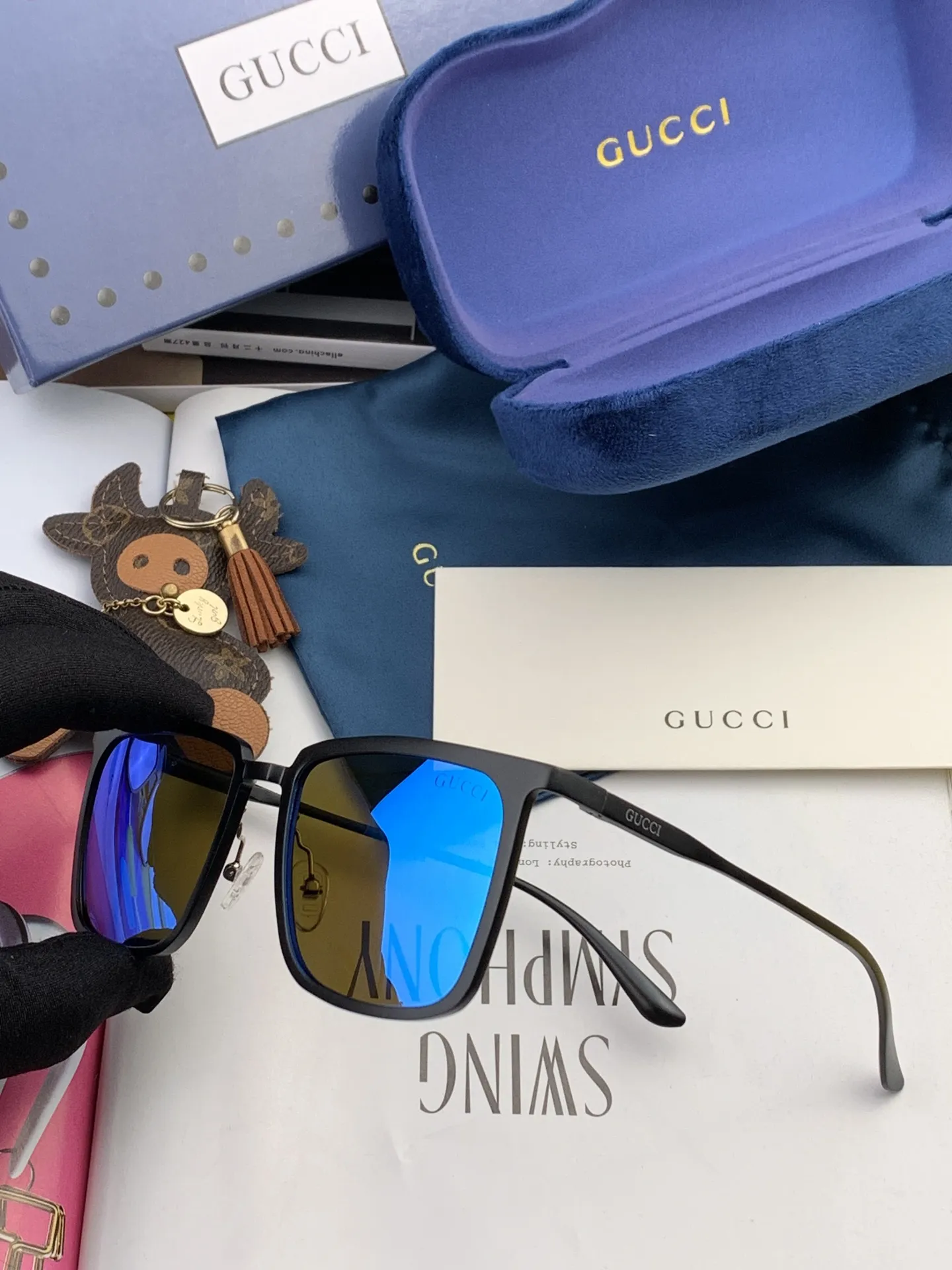 Gucci Ace Sunglasses [69fbGA] view 8
