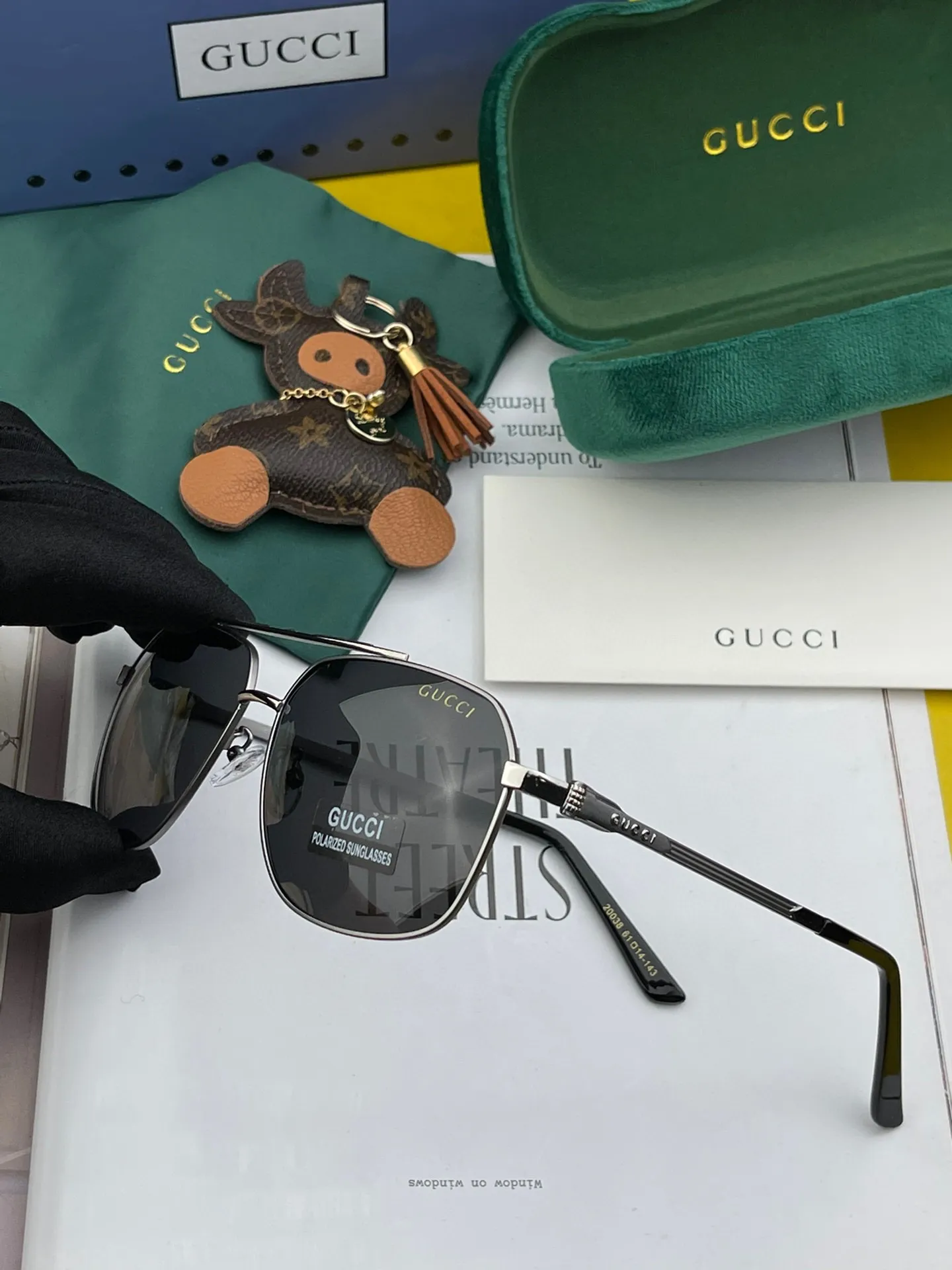 Gucci Ace Sunglasses [DGB8BA] view 5