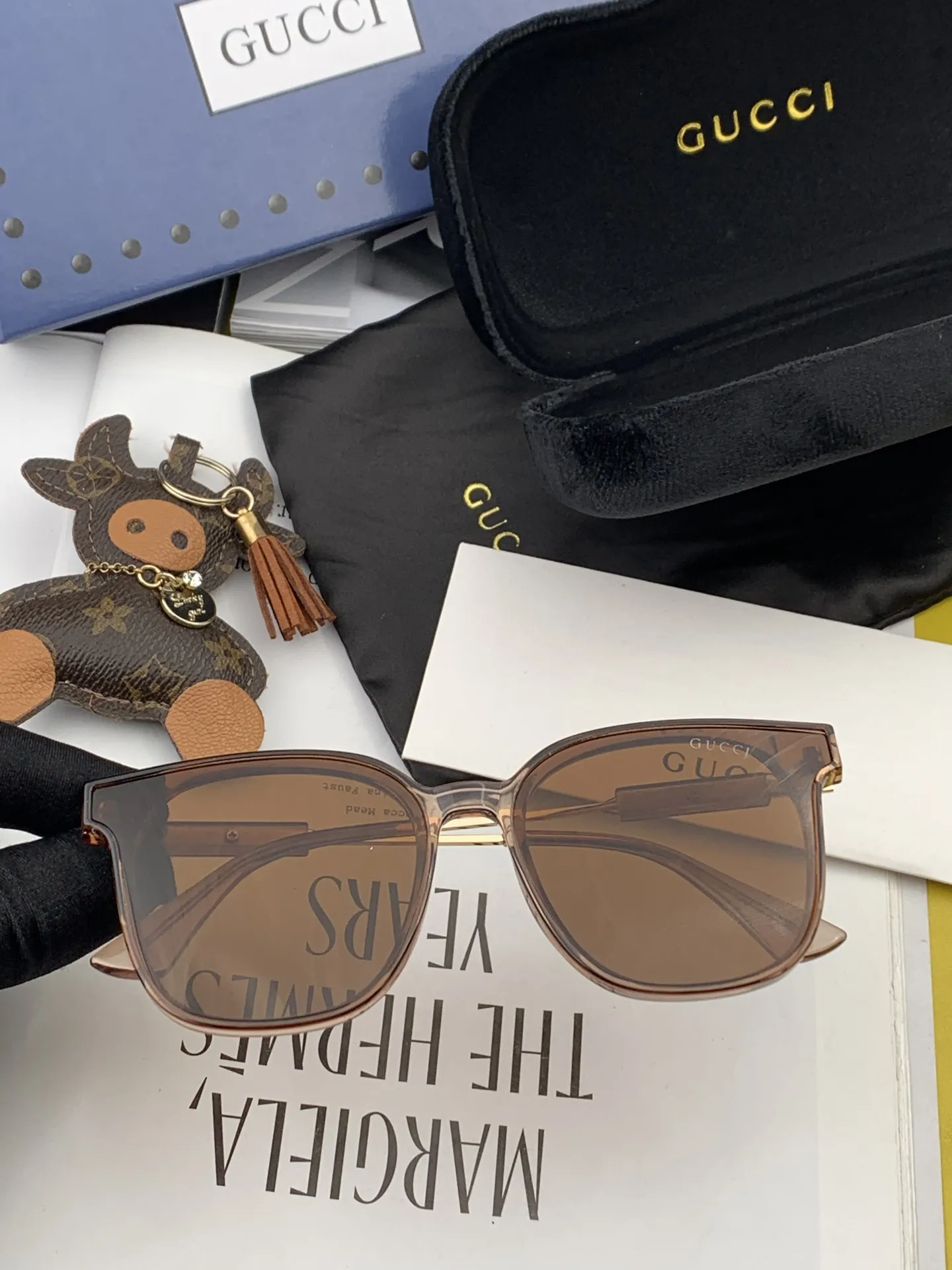 Gucci Ace Sunglasses Red view 3