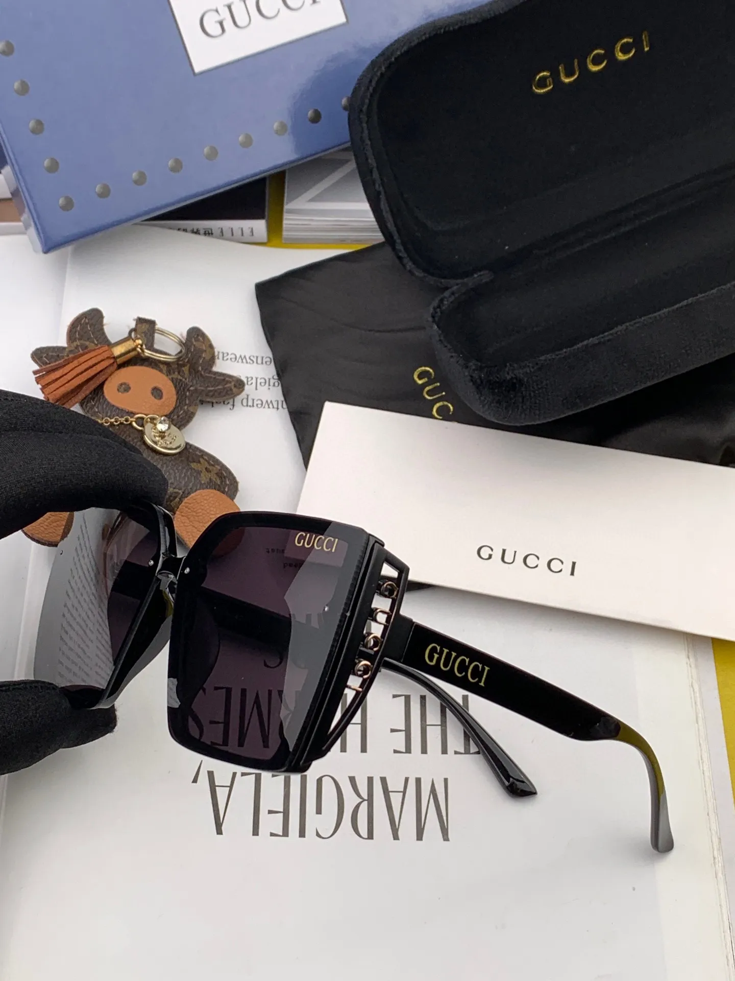 Gucci Ava Sunglasses [JYJ5Sw] view 6