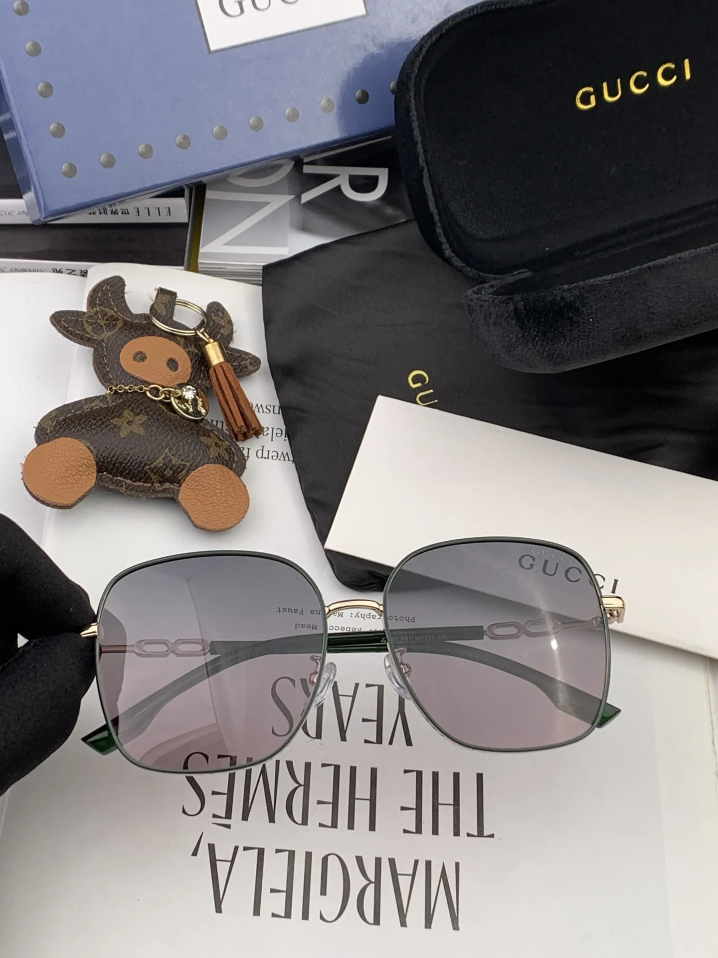 Gucci Ava Sunglasses [UY9-aw] view 5