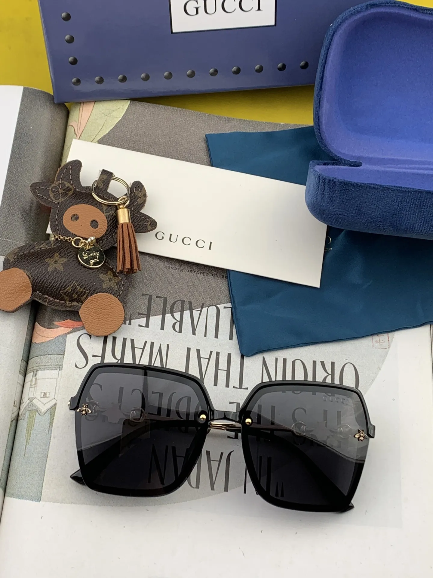 Gucci Ava Sunglasses [qds7DA] view 4