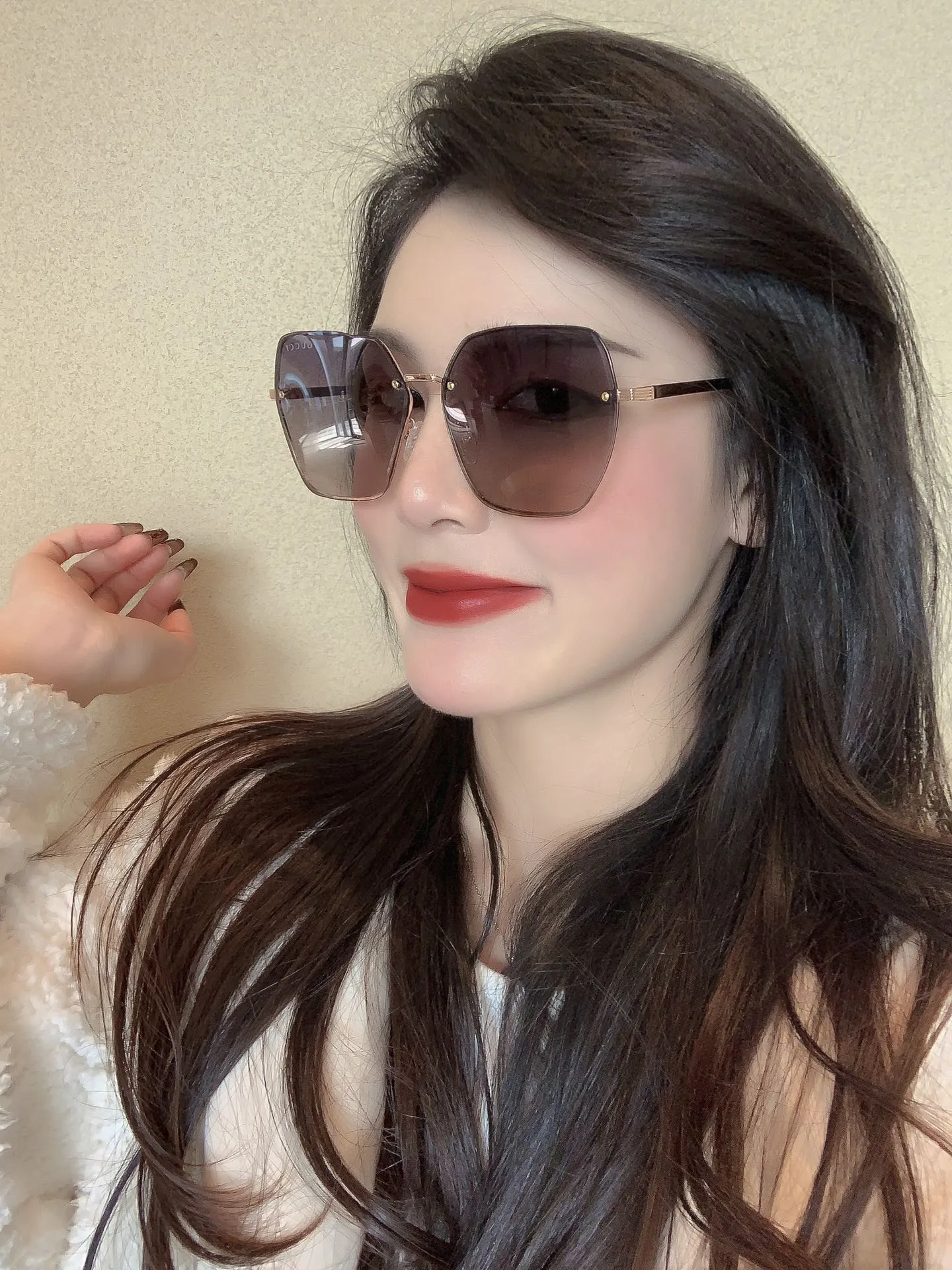 Gucci Ava Sunglasses view 2