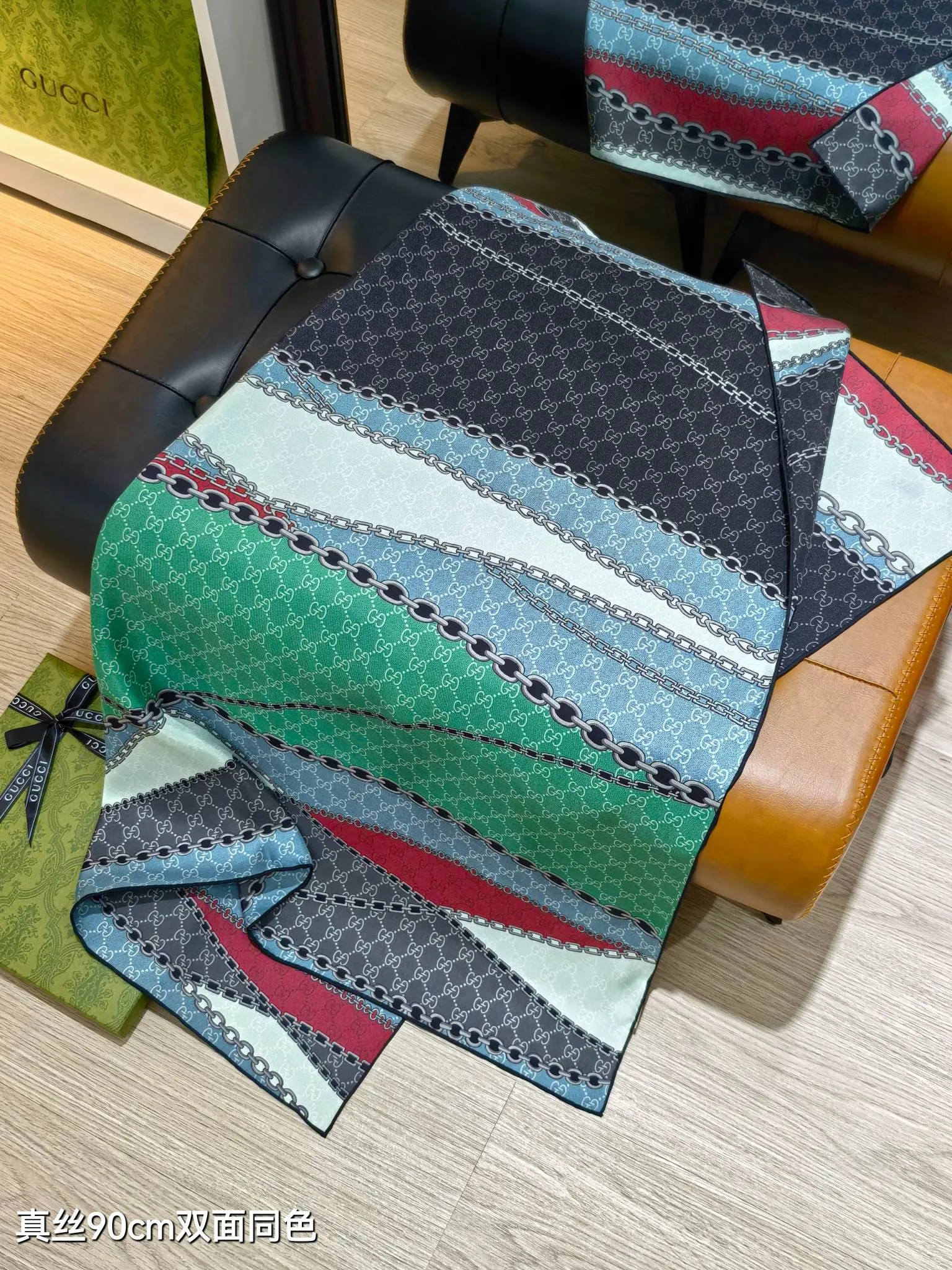 Gucci Beige [l_Wdzw] view 3
