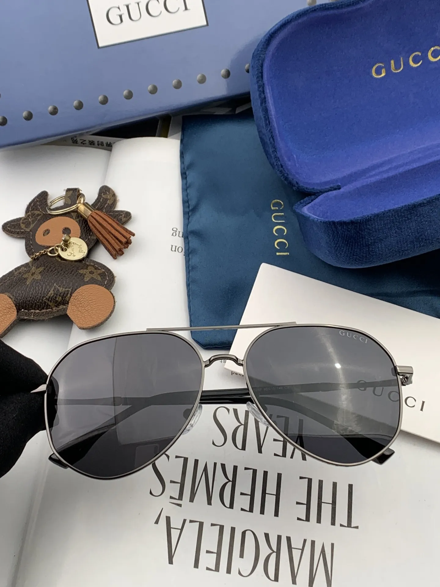 Gucci FF Sunglasses [leCaNw] view 5