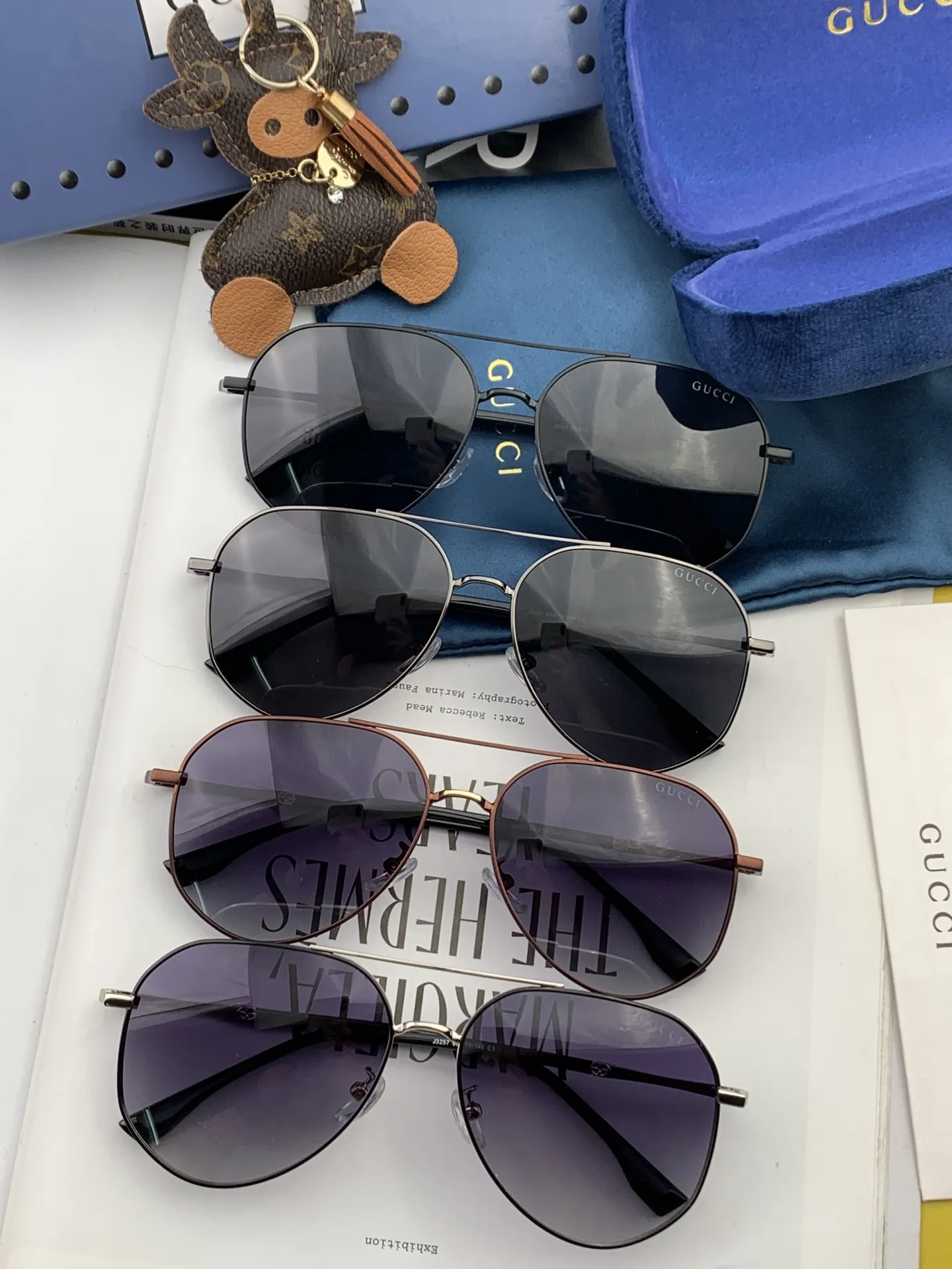 Gucci FF Sunglasses [leCaNw] view 8