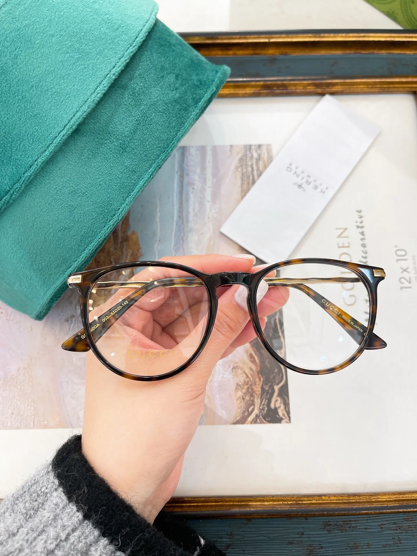 Gucci GG Glasses view 3