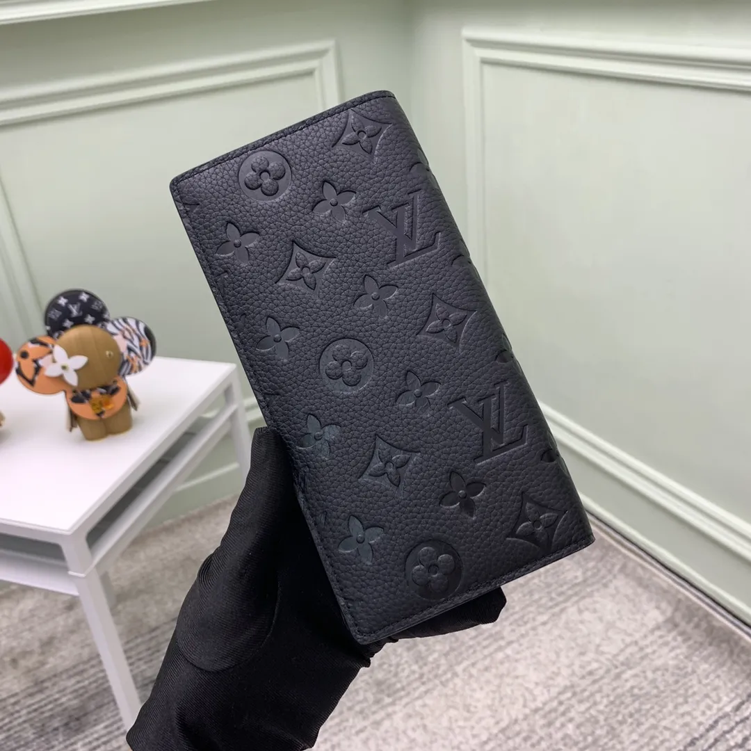 Louis Vuitton Brazza Black 19cm view 8