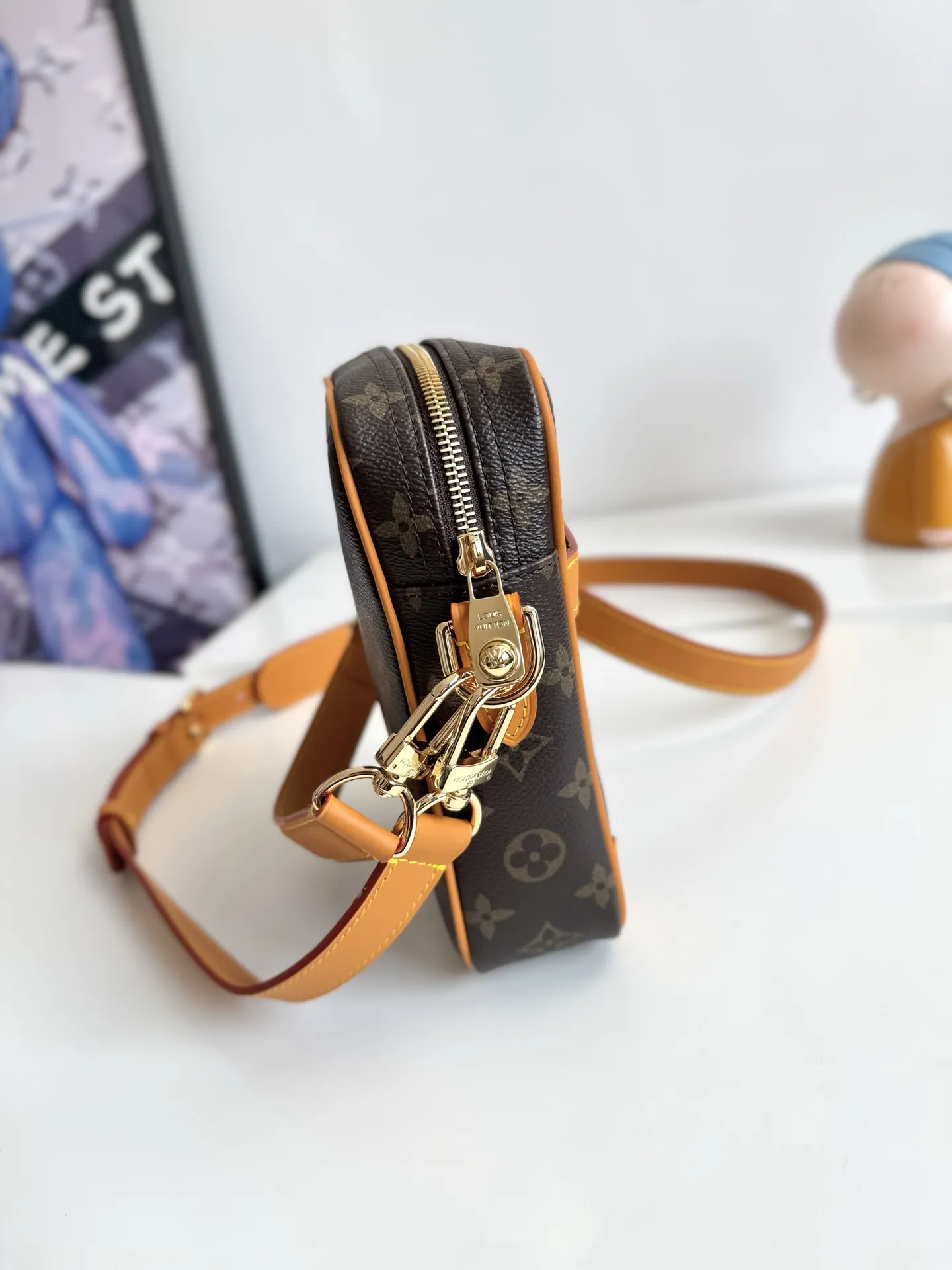 Louis Vuitton Danube view 2