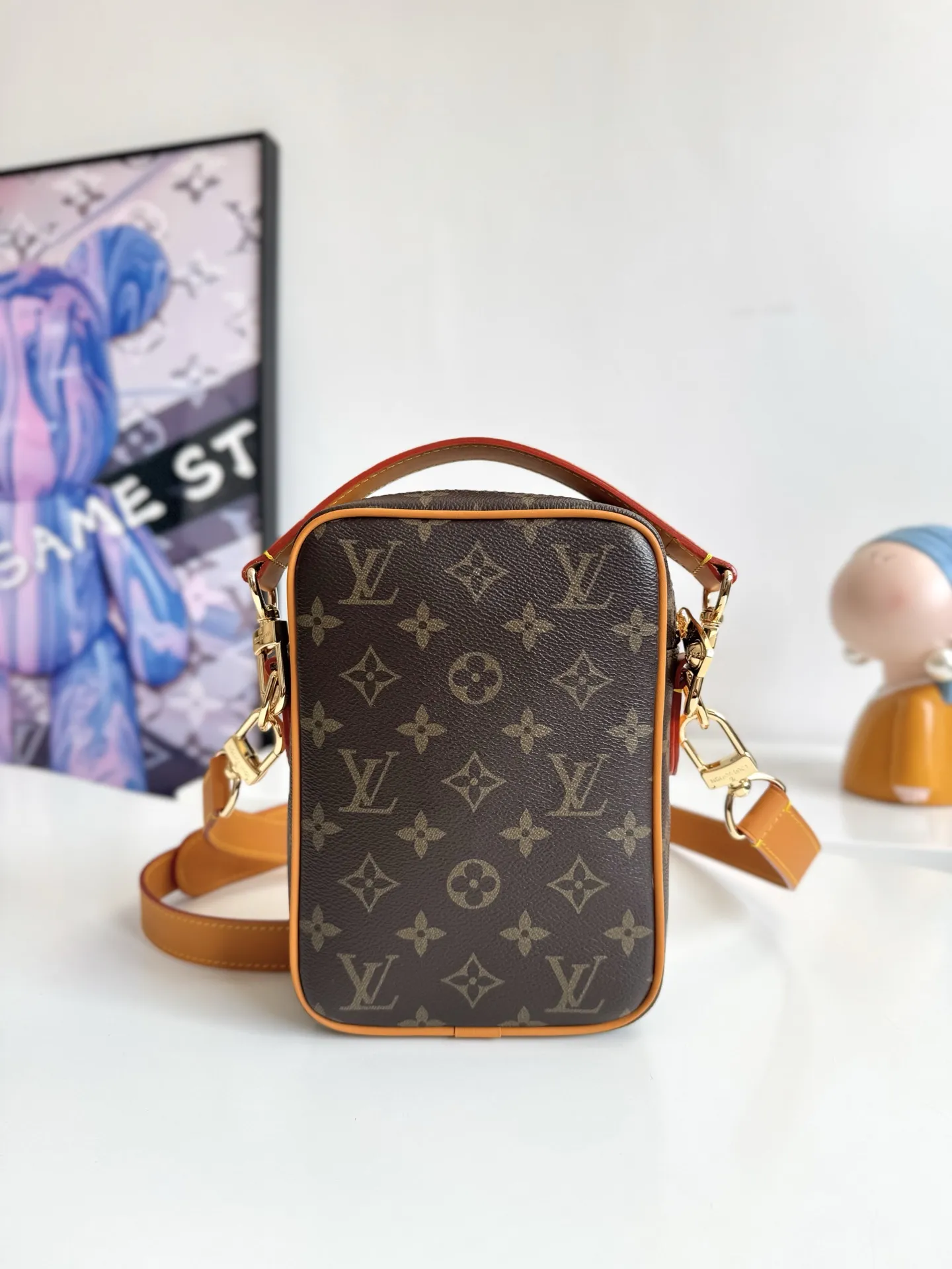 Louis Vuitton Danube view 3