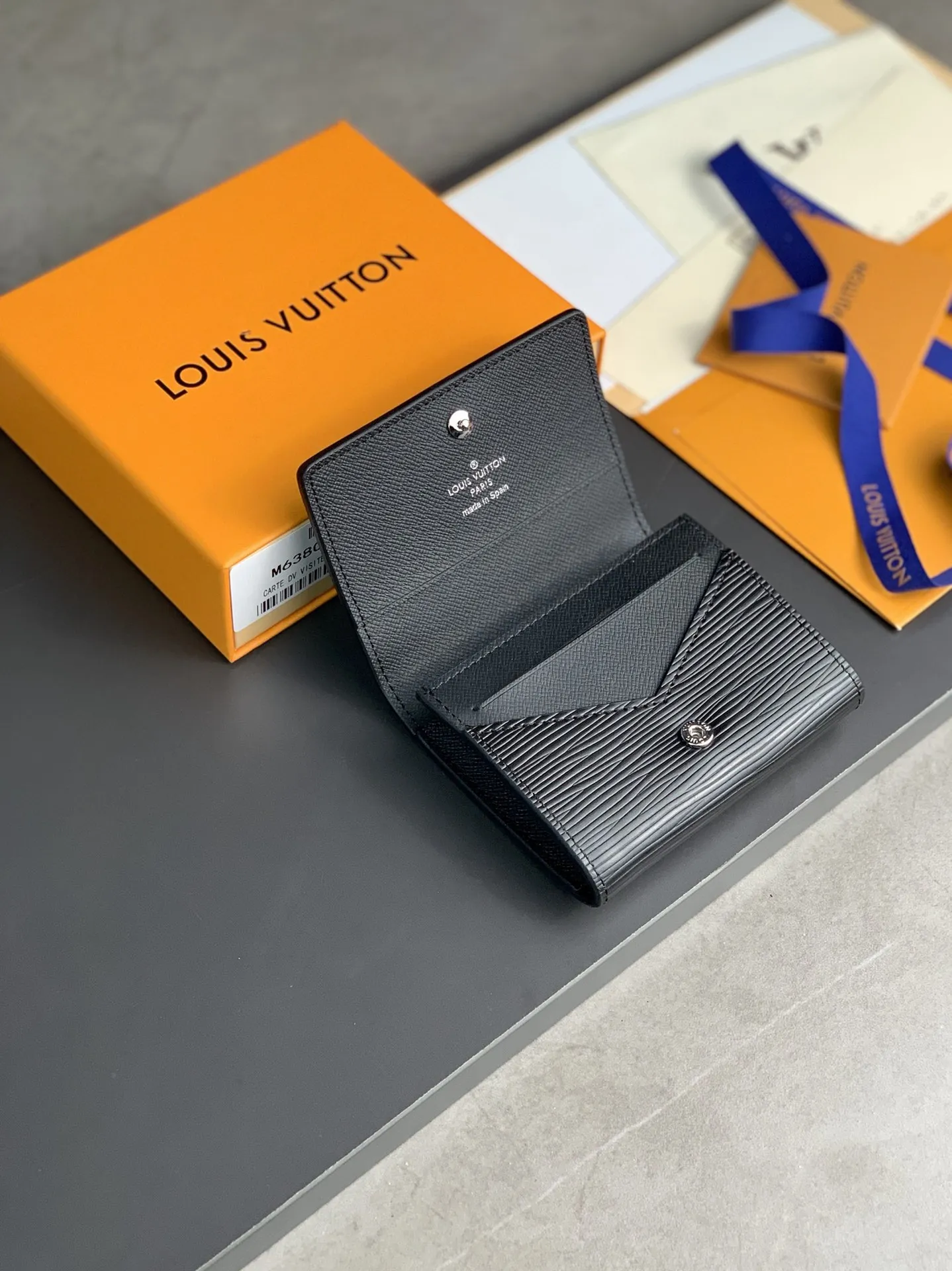 Louis Vuitton Enveloppe Black view 3