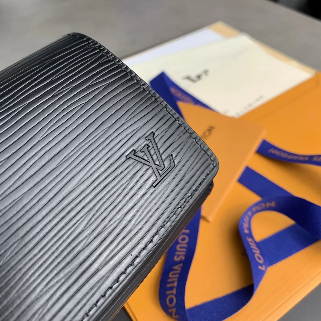 Louis Vuitton Enveloppe Black view 8