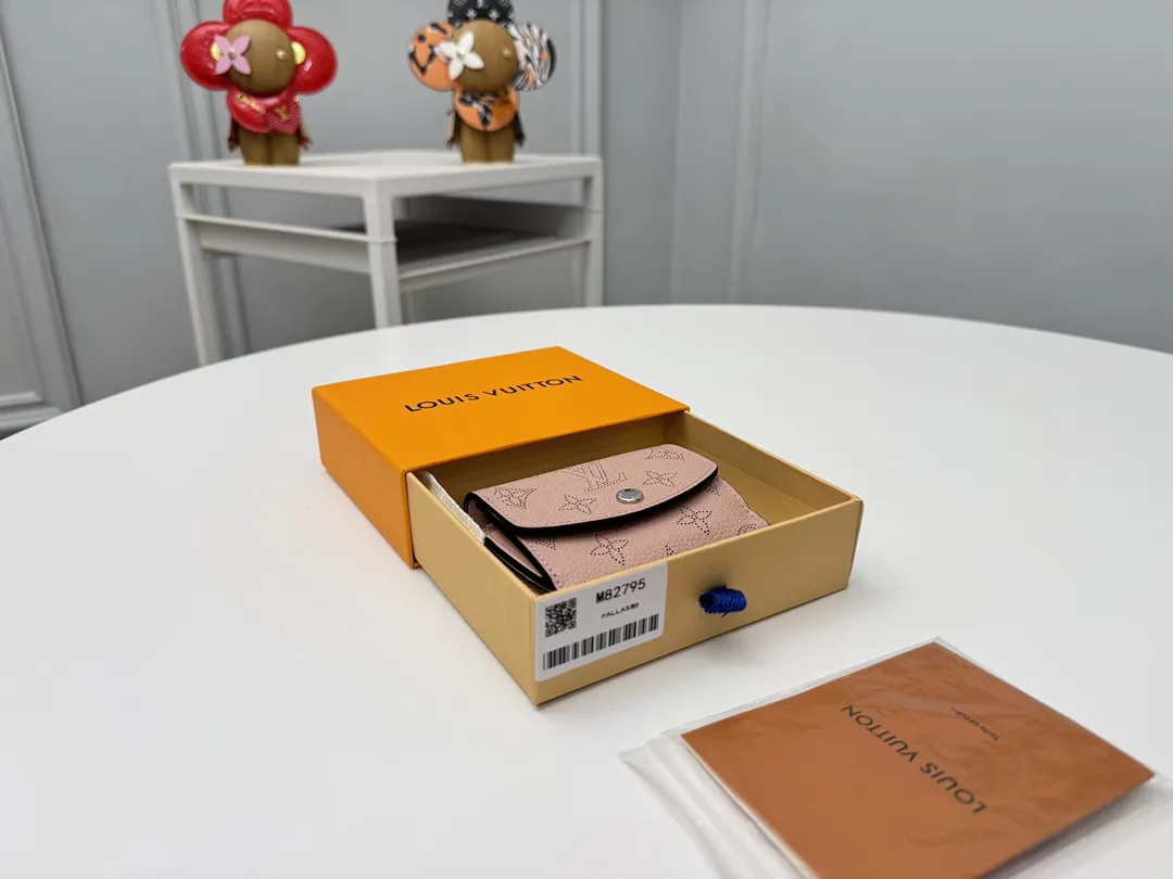 Louis Vuitton Iris XS Pink 9.8cm view 2