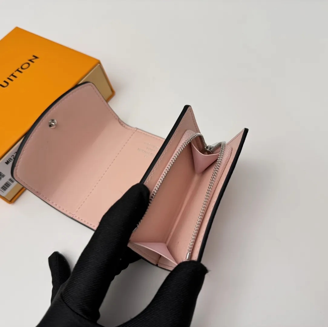 Louis Vuitton Iris XS Pink 9.8cm view 5
