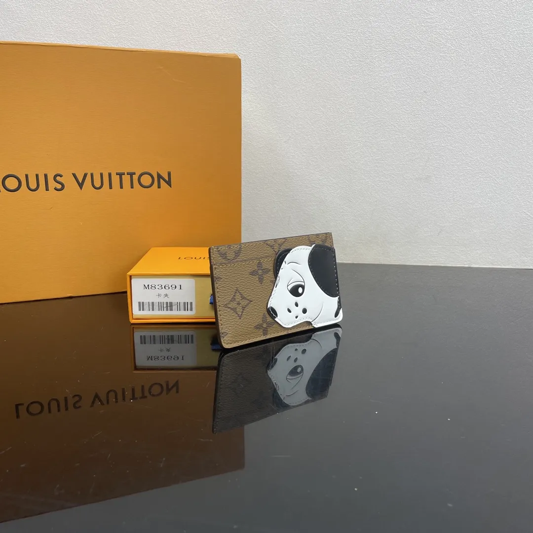 Louis Vuitton M11448 M83691 view 2