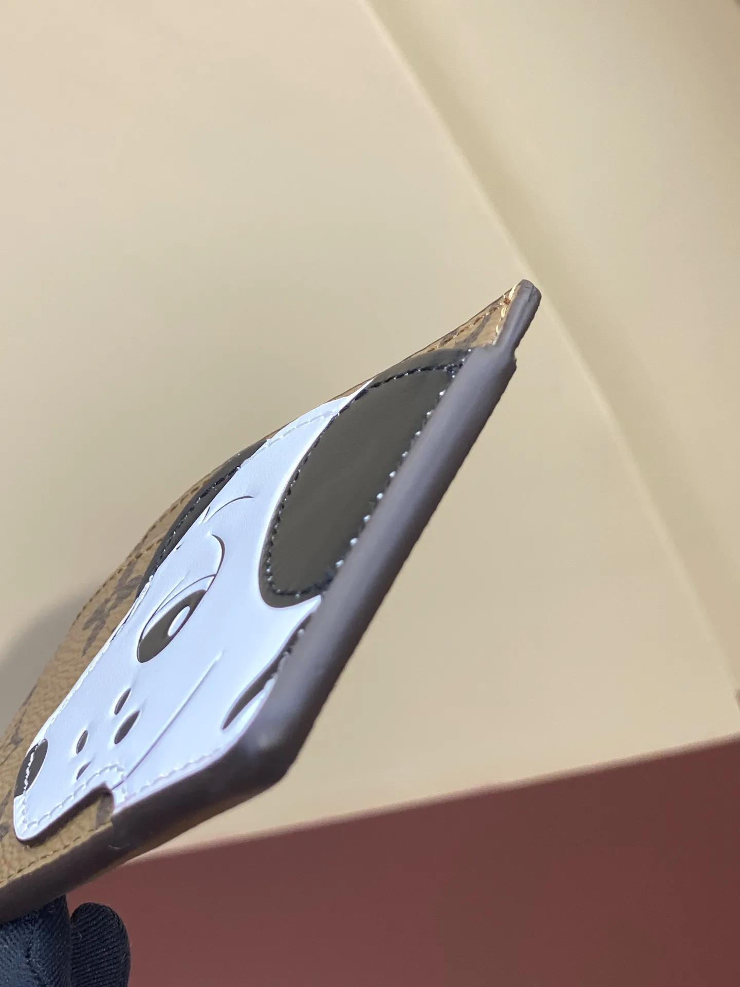 Louis Vuitton M83691 Dog view 7