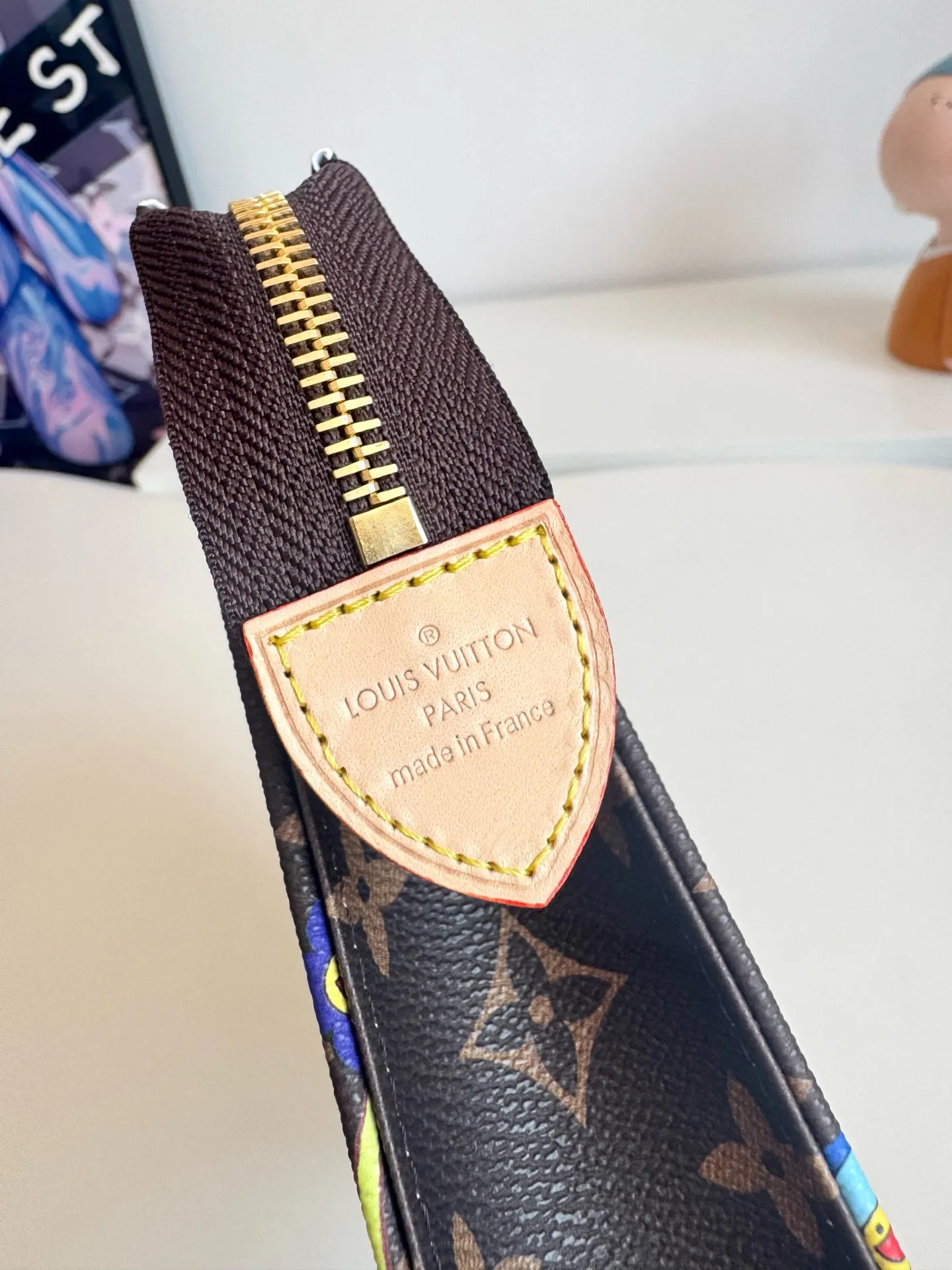 Louis Vuitton Monogram view 8