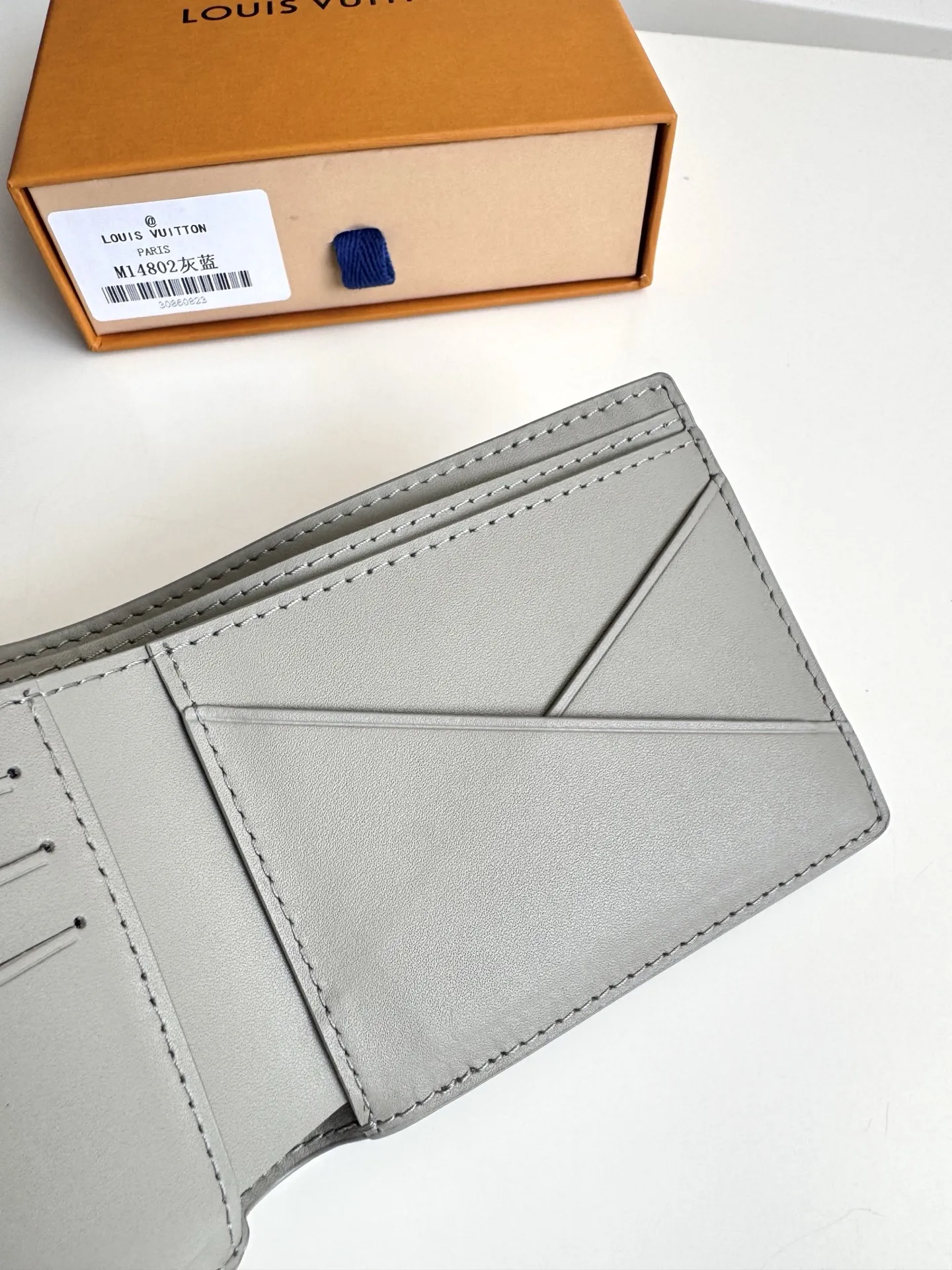 Louis Vuitton Multiple Blue Grey 11.5cm view 8
