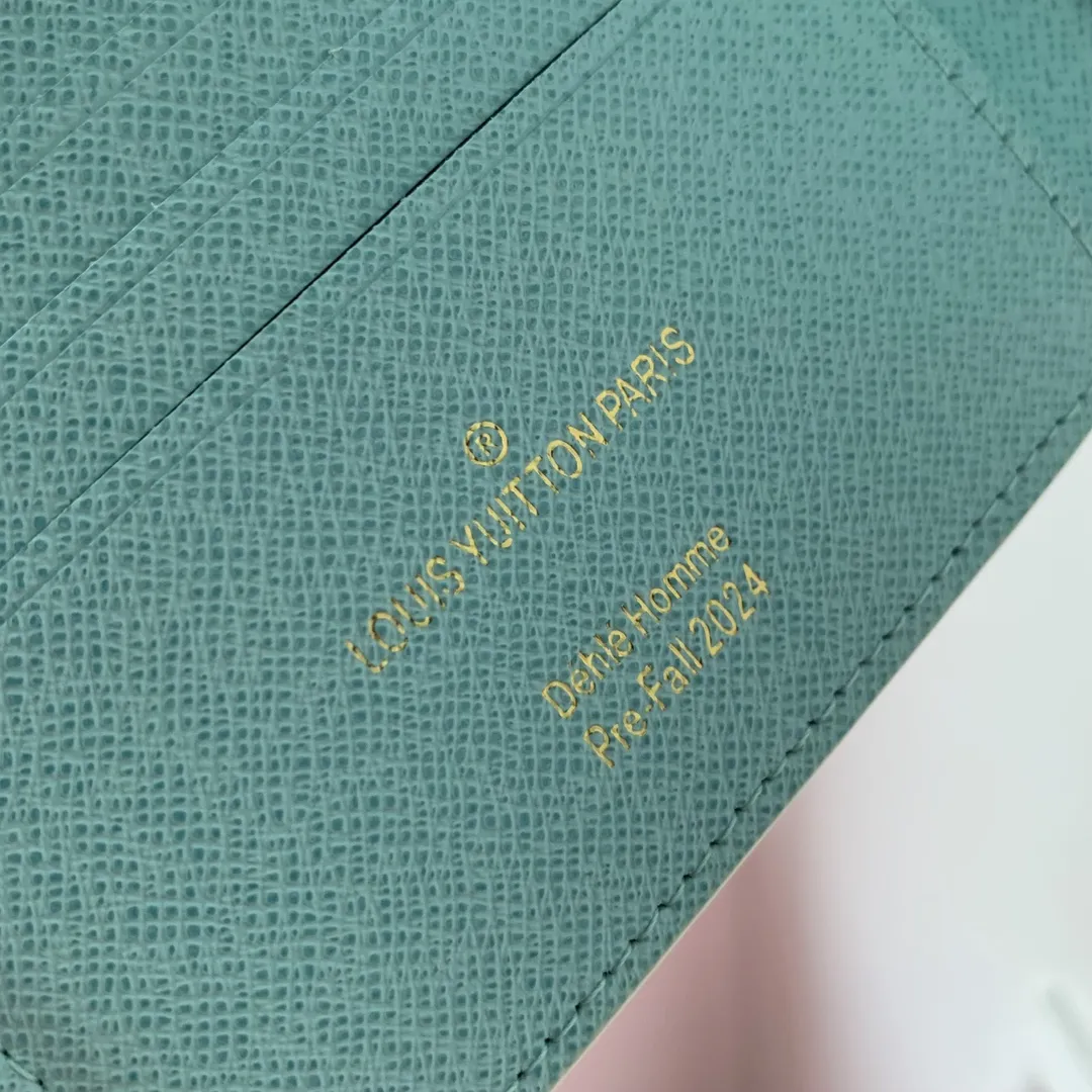 Louis Vuitton Multiple Wallet Green 11.5cm view 6