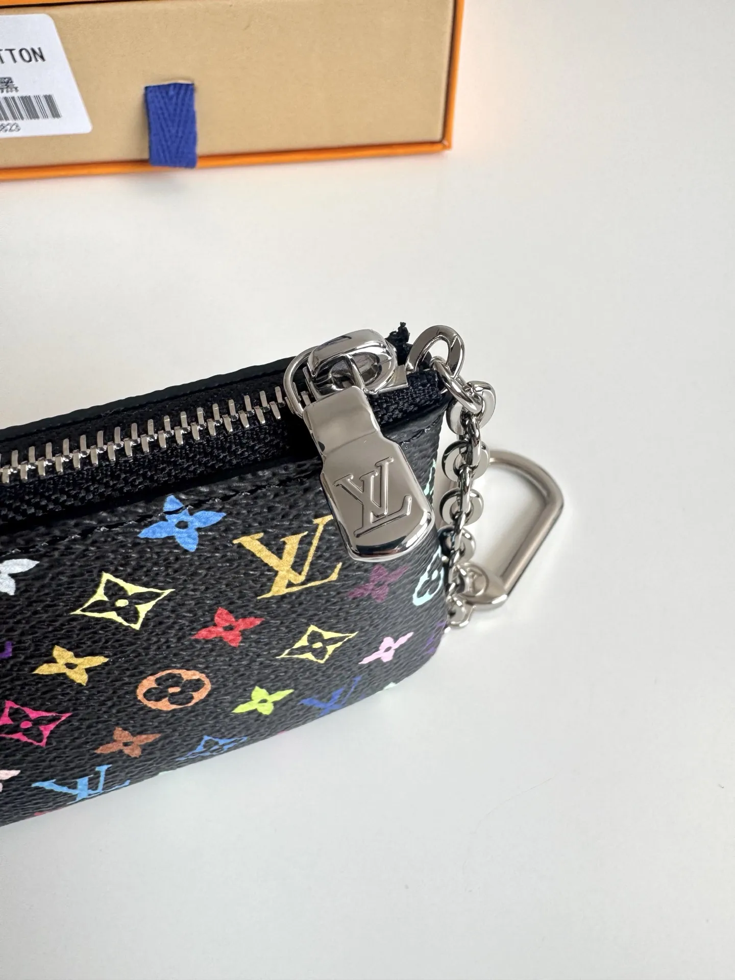 Louis Vuitton Murakami Black Rainbow 12cm view 6