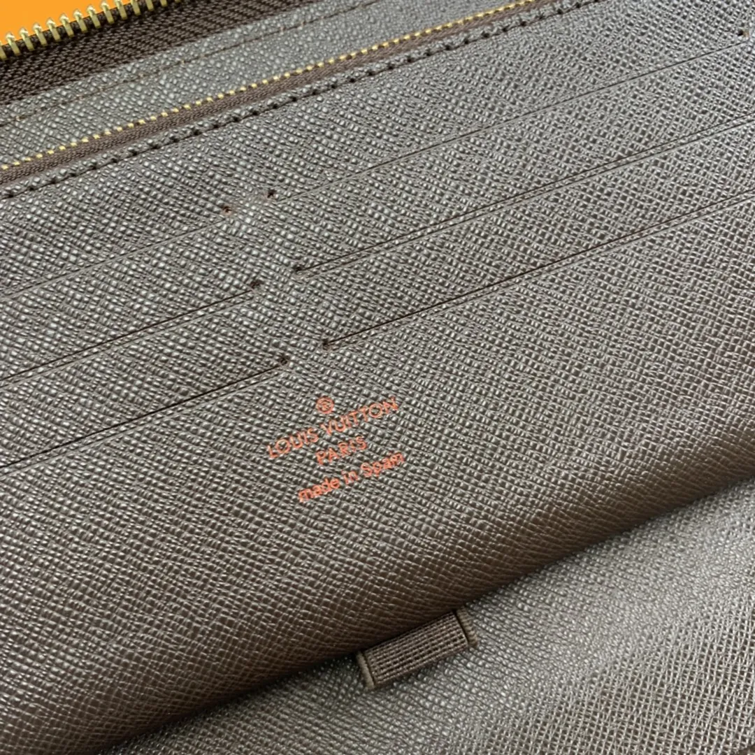 Louis Vuitton N60003 view 6