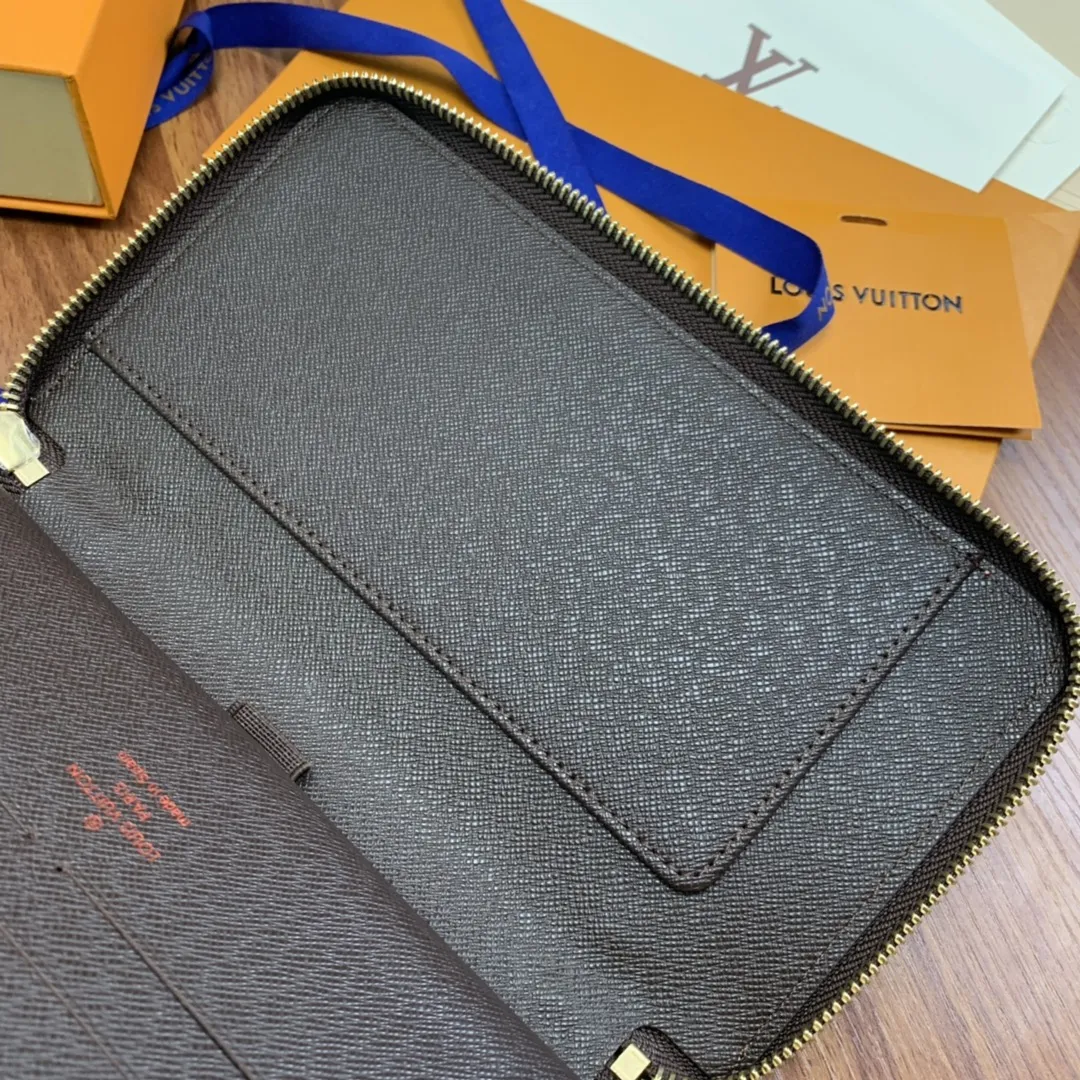 Louis Vuitton N60003 view 7