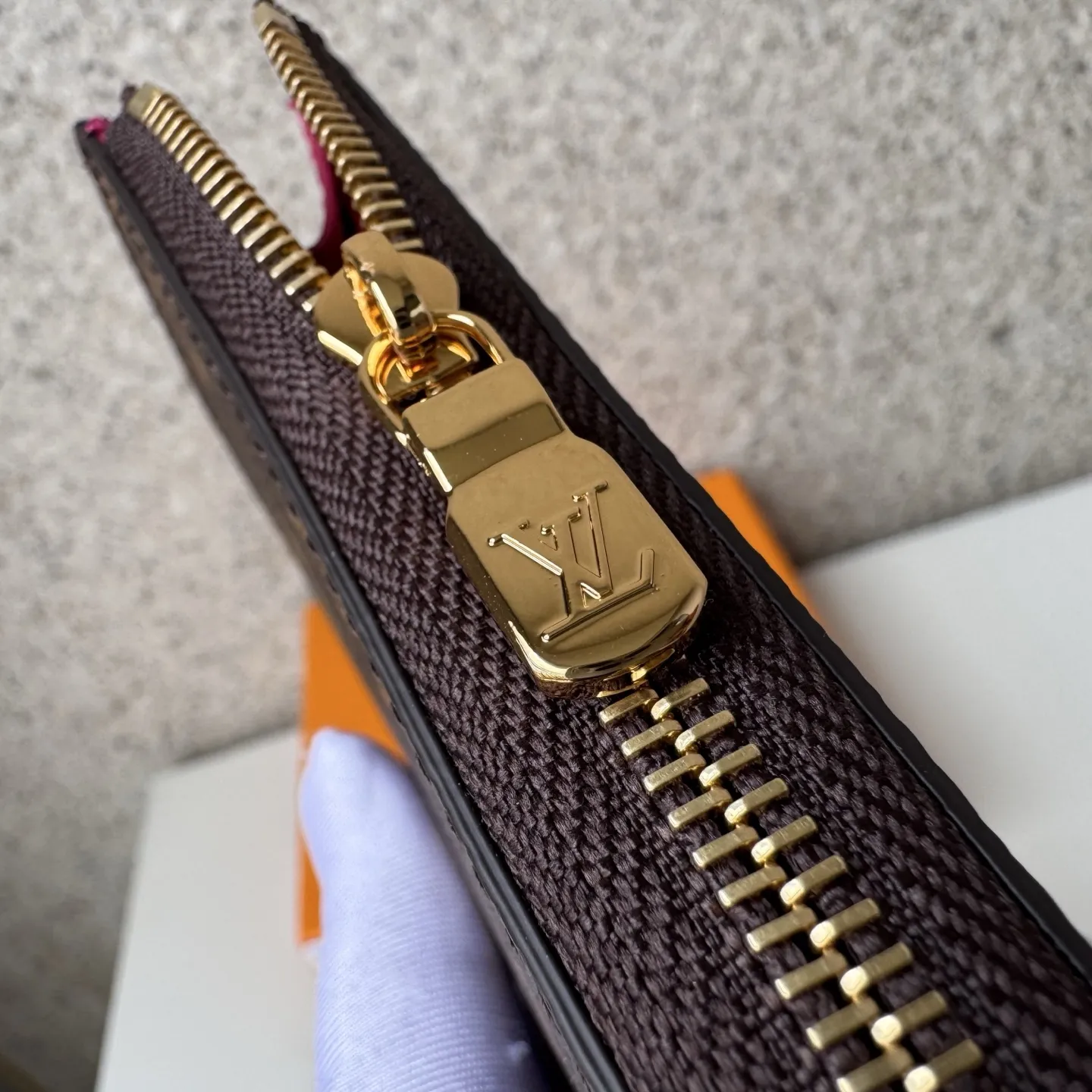 Louis Vuitton Noah Rose 11cm view 7