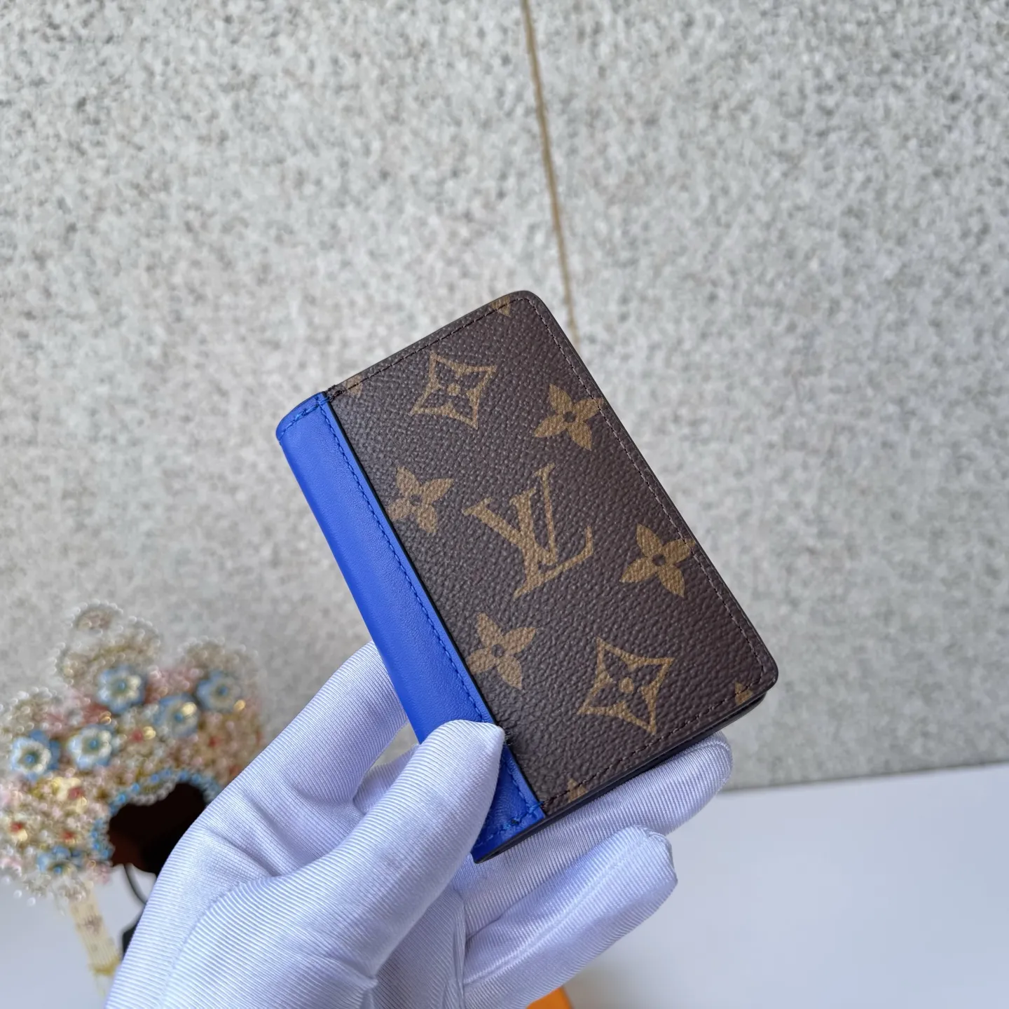 Louis Vuitton Organizer de Poche Blue 7.5x11.1x1cm view 3