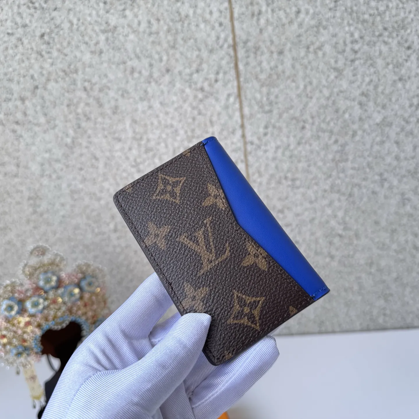 Louis Vuitton Organizer de Poche Blue 7.5x11.1x1cm view 7