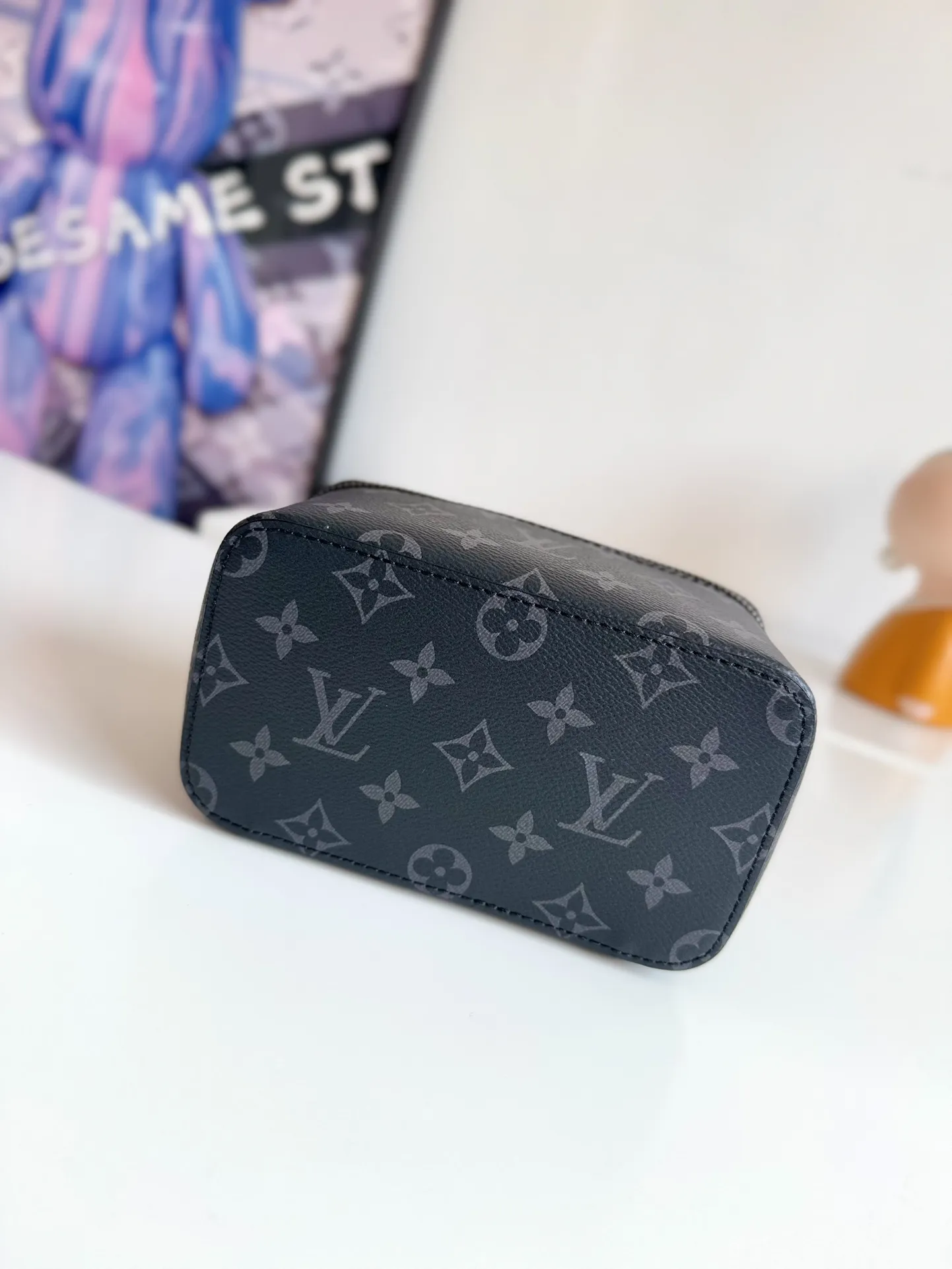 Louis Vuitton Packing Cube Black Small view 5