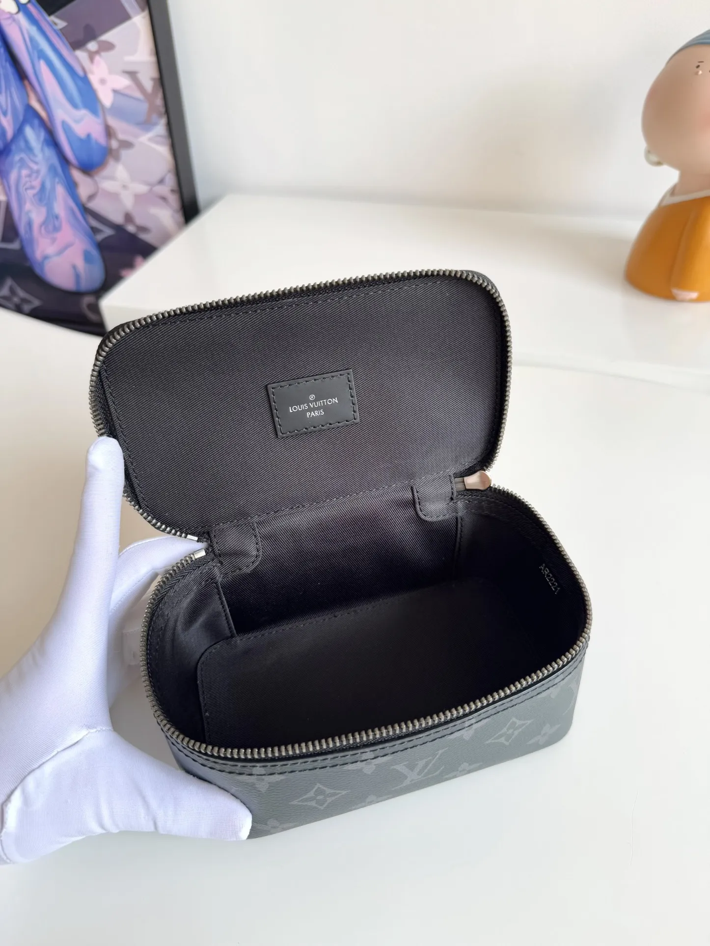 Louis Vuitton Packing Cube Black Small view 8