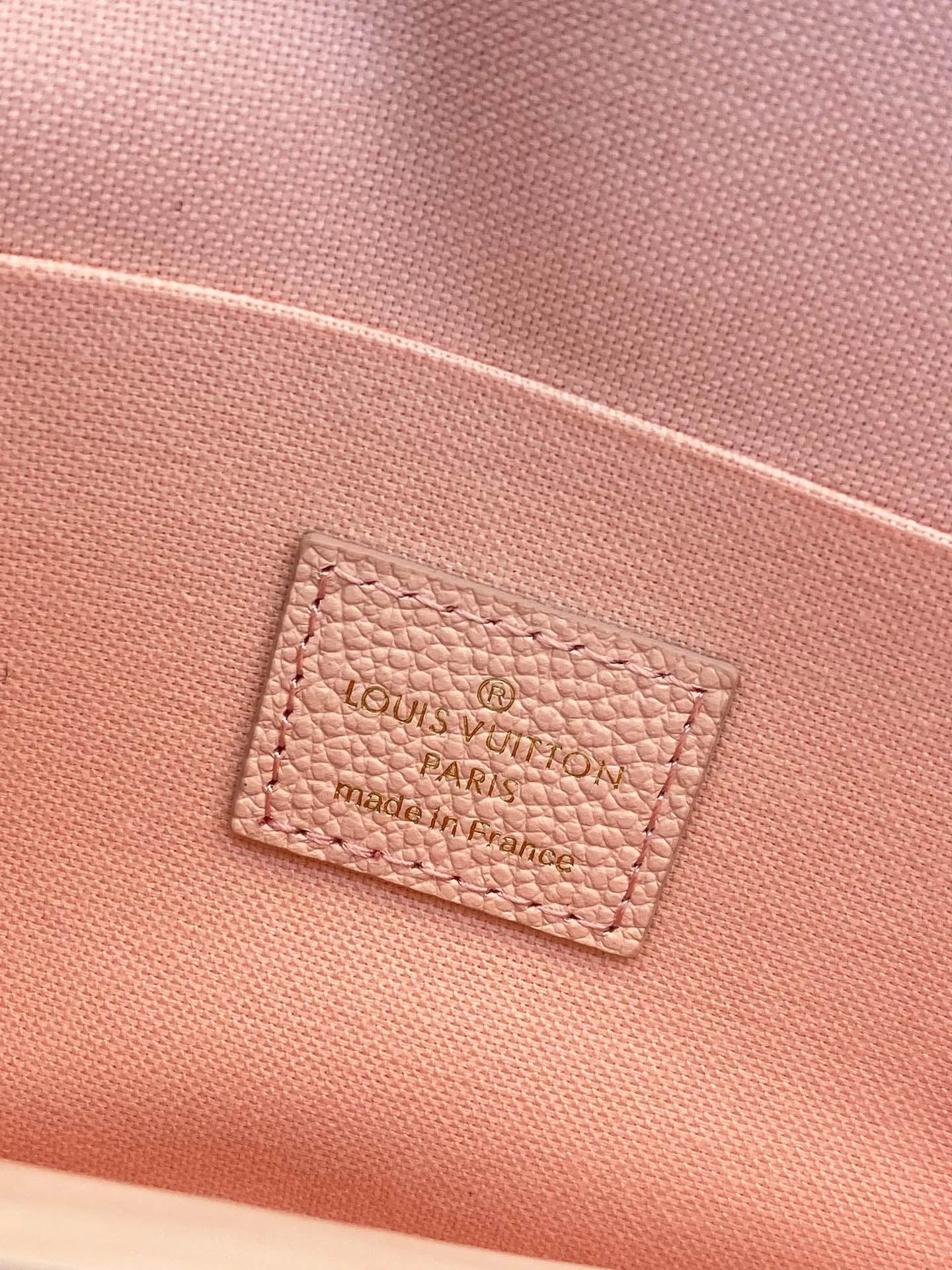 Louis Vuitton Pochette Felicie view 7
