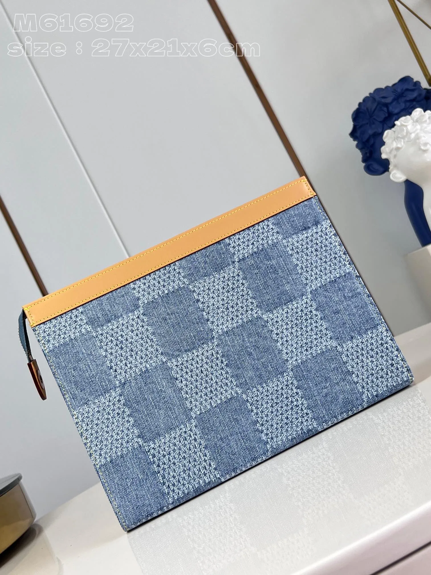 Louis Vuitton Pochette Voyage Denim 27cm view 5