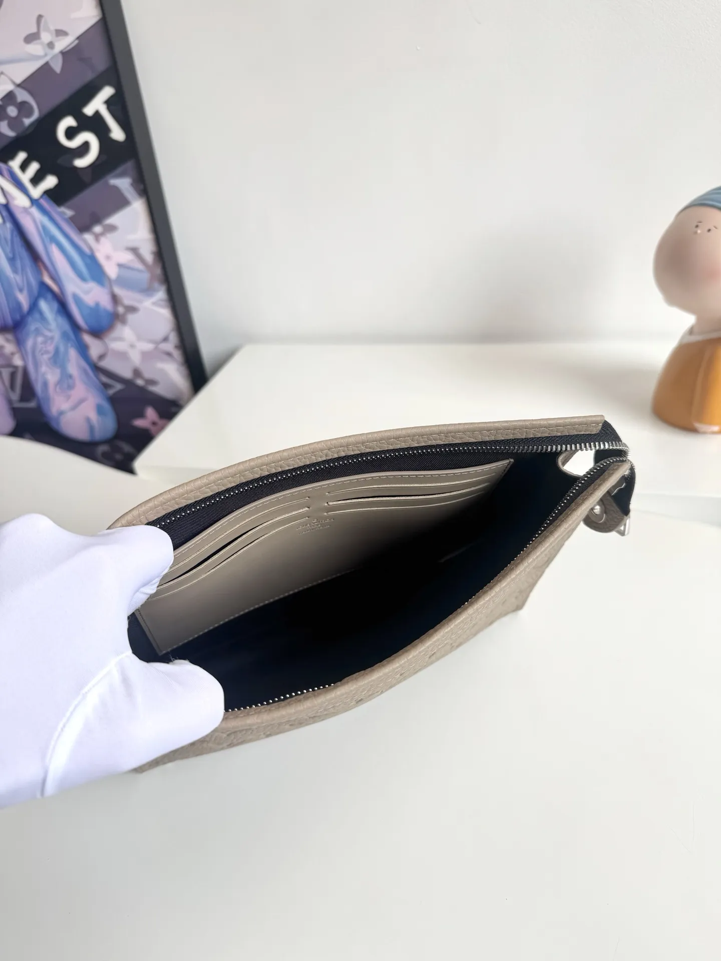 Louis Vuitton Pochette Voyage Grey Medium view 8