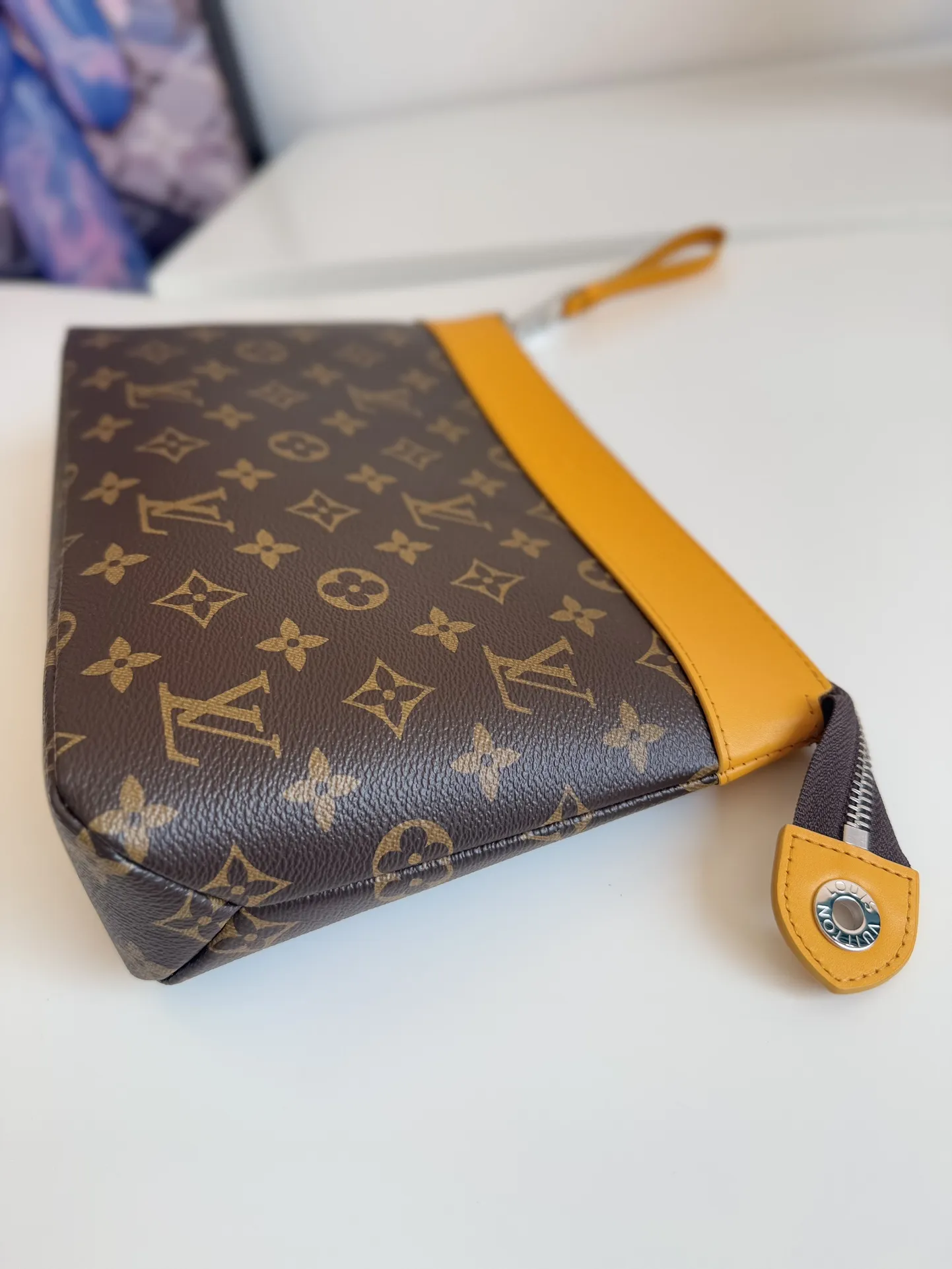 Louis Vuitton Pochette Voyage Souple Yellow 30cm view 2