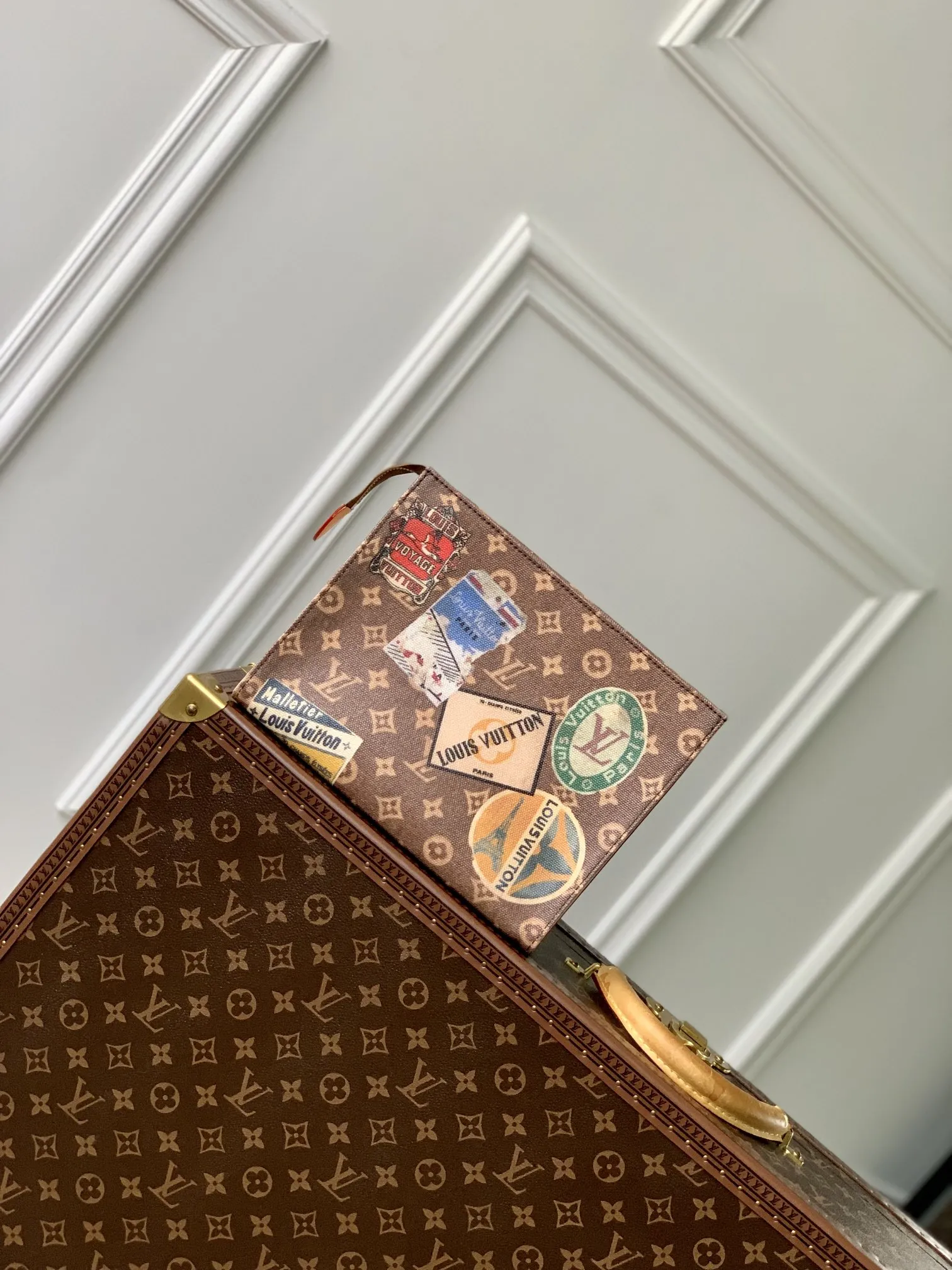 Louis Vuitton Posh Toret Monogram view 3