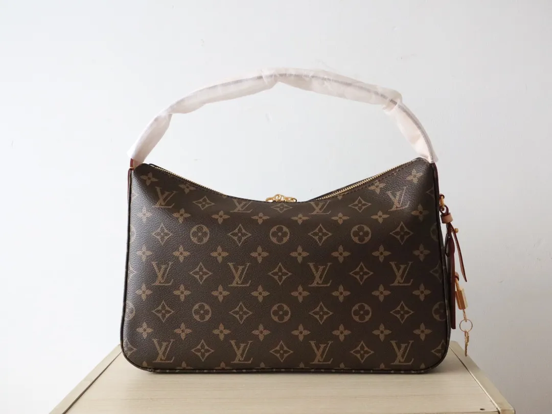 Louis Vuitton Slouchy Monogram Small view 3