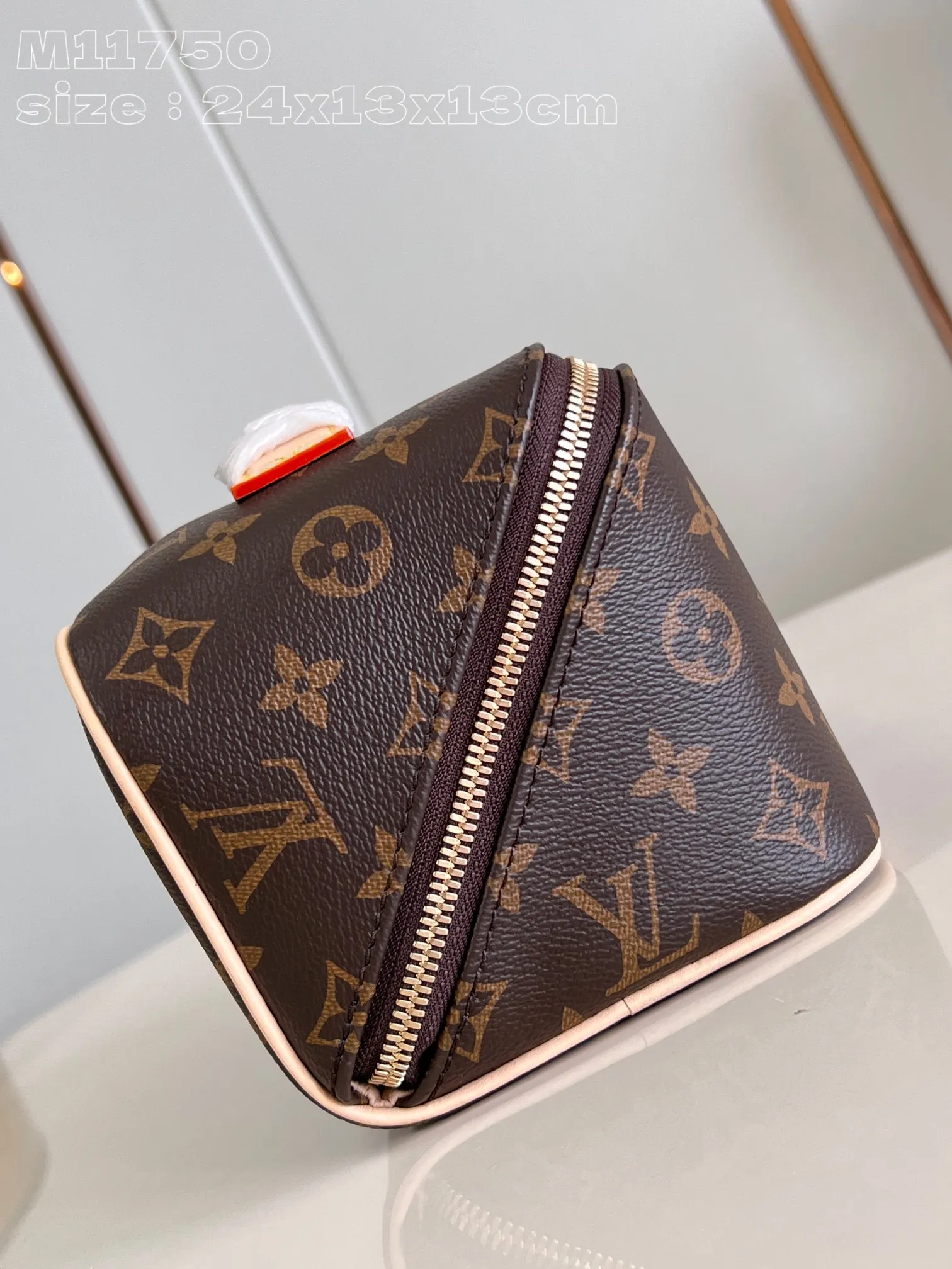 Louis Vuitton Toiletry Bag view 3