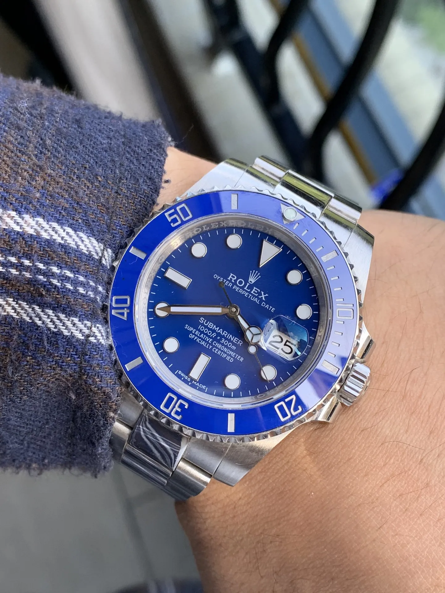 Blue Ghost 40mm view 7