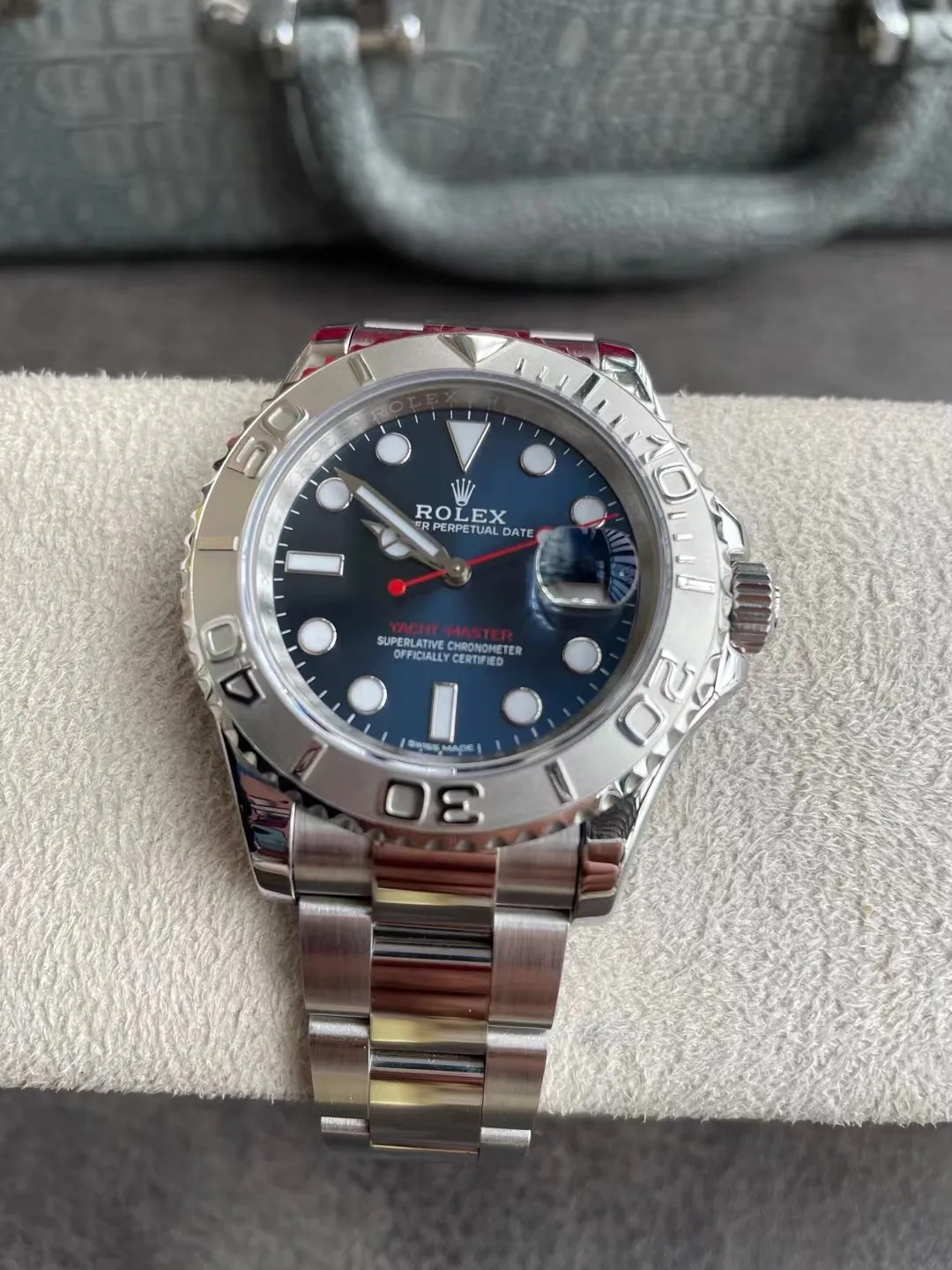 Blue Yacht Watch view 3