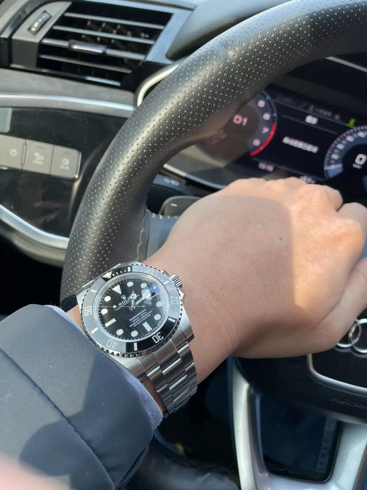 Buyer's Show Watch view 3