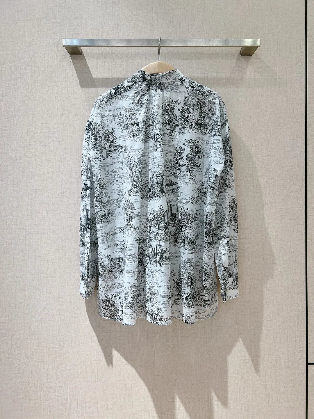 25Cruise City Print Shirt view 3