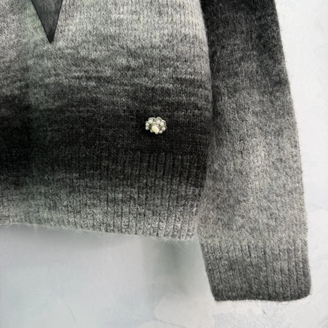 25K Bow Gradient Knit Sweater view 6