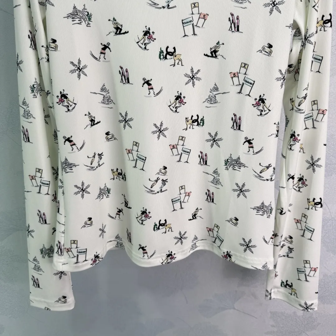25N Ski Turtleneck Top White view 5