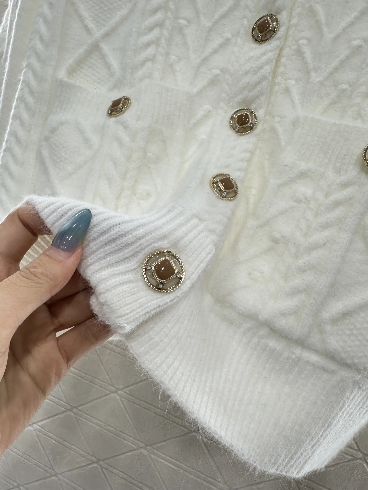 25coco Skiing Knit Cardigan view 5