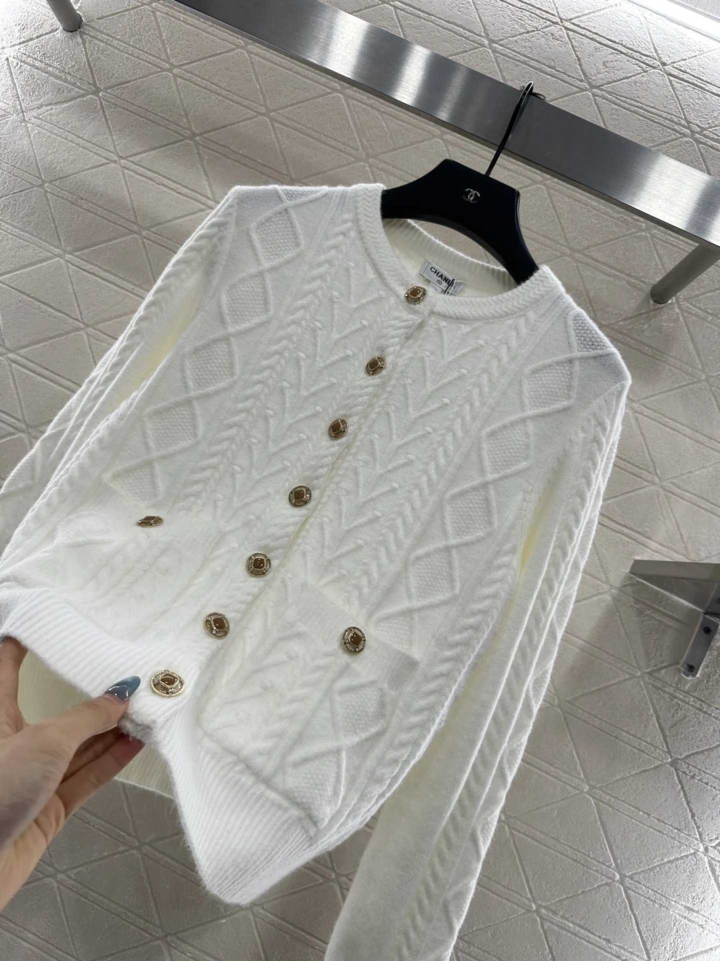 25coco Skiing Knit Cardigan view 6
