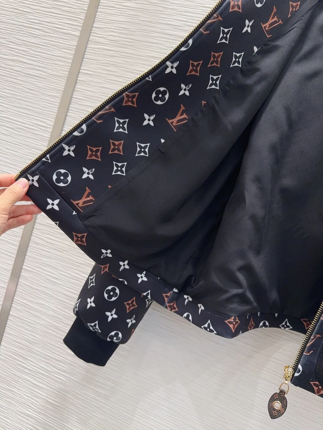 Air Layer Print Jacket view 4