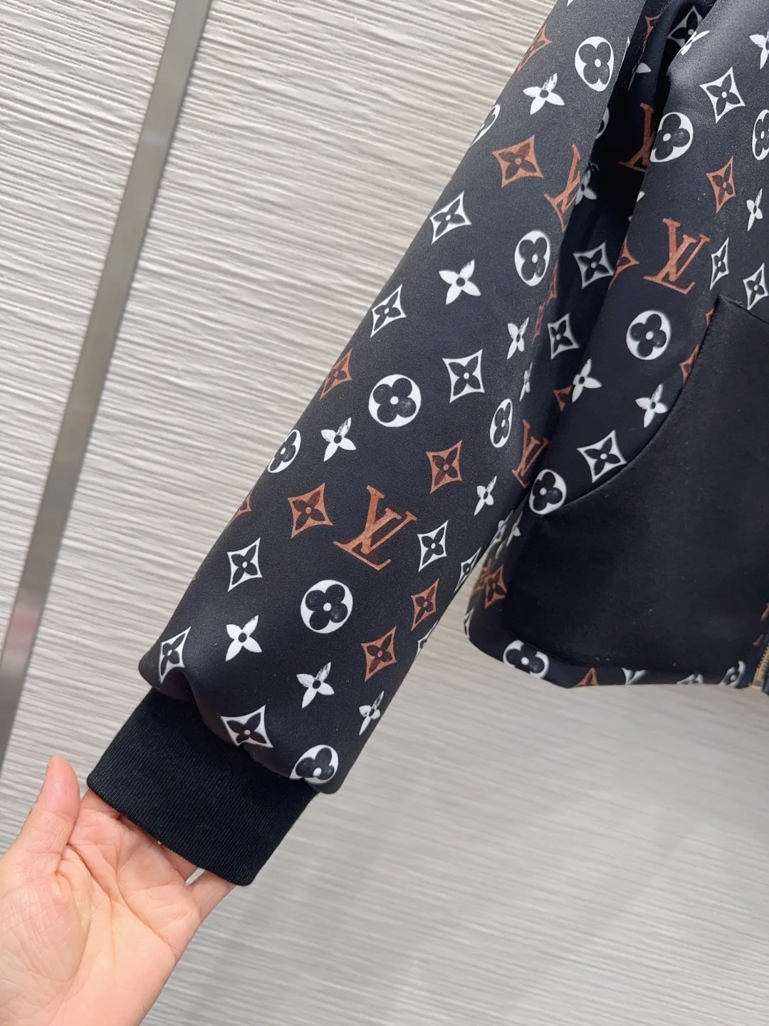 Air Layer Print Jacket view 5