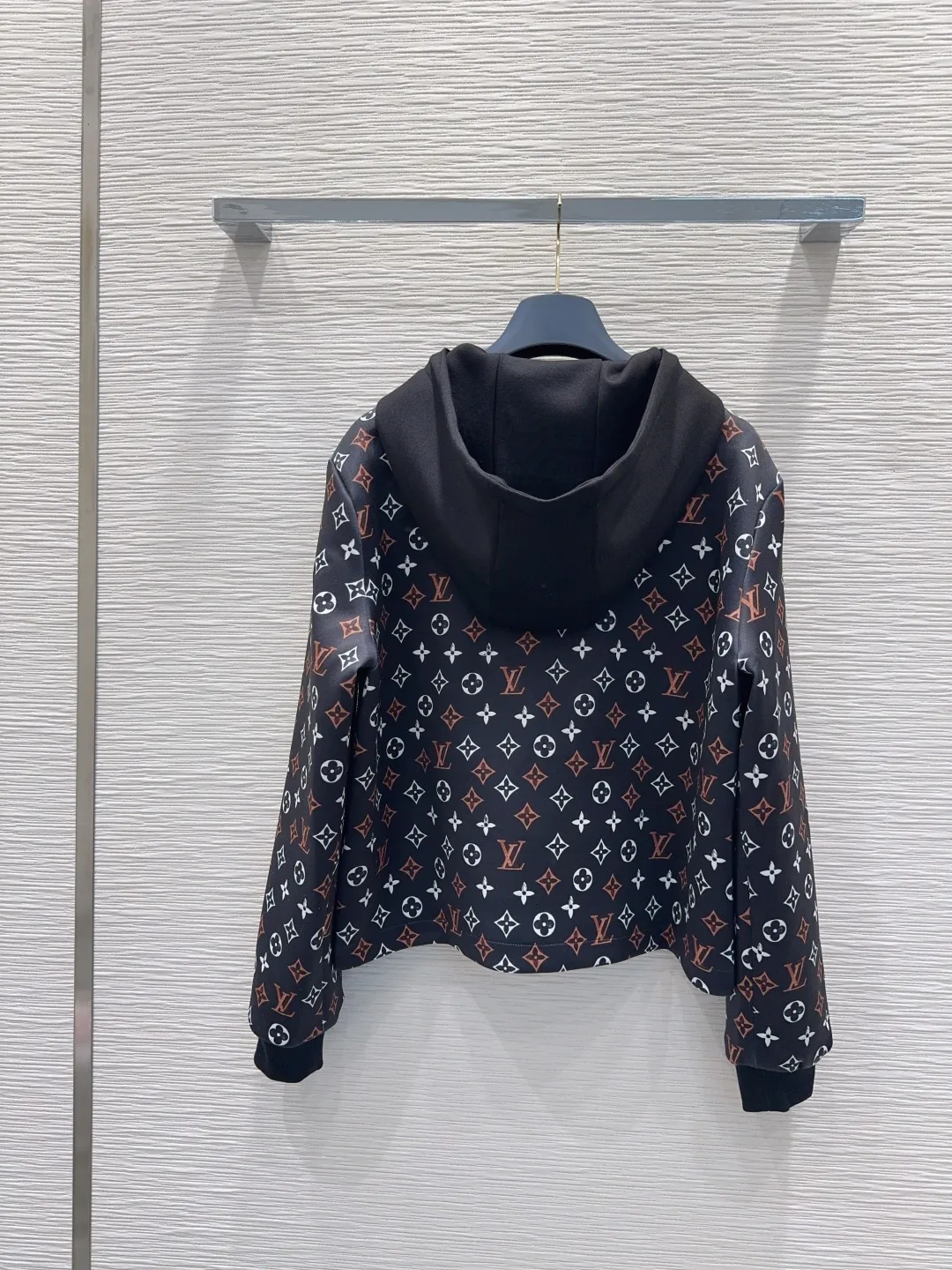 Air Layer Print Jacket view 8